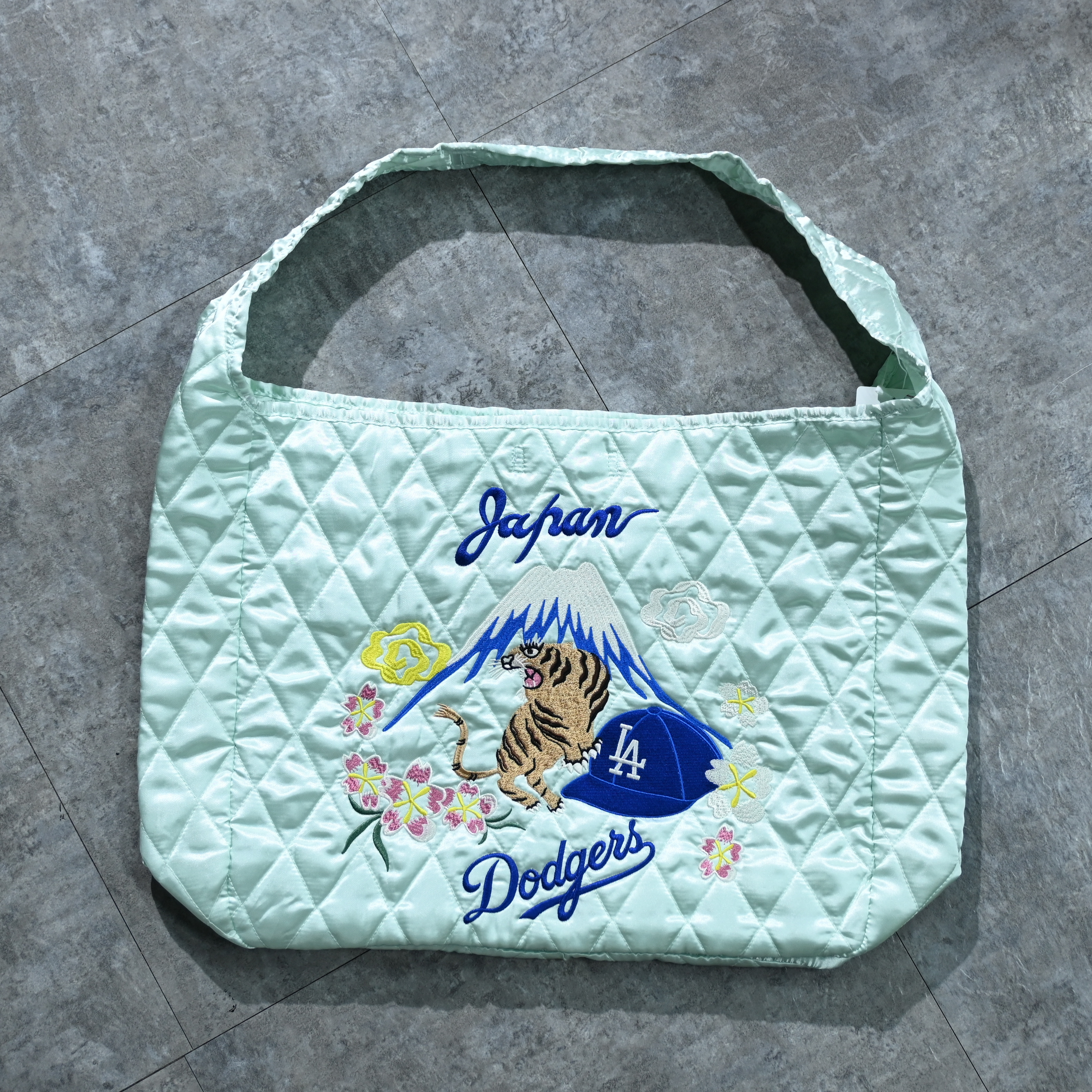 MLB JP Embroidery Quilted Shoulder Bag
