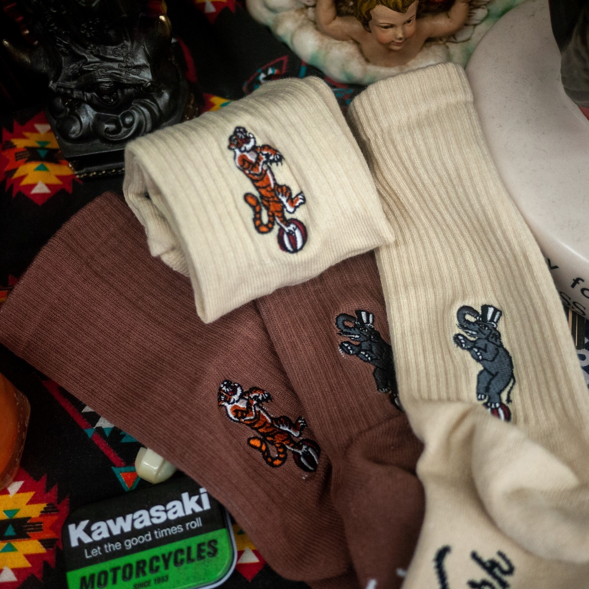 【AFTERWORK】大象與老虎踩皮球