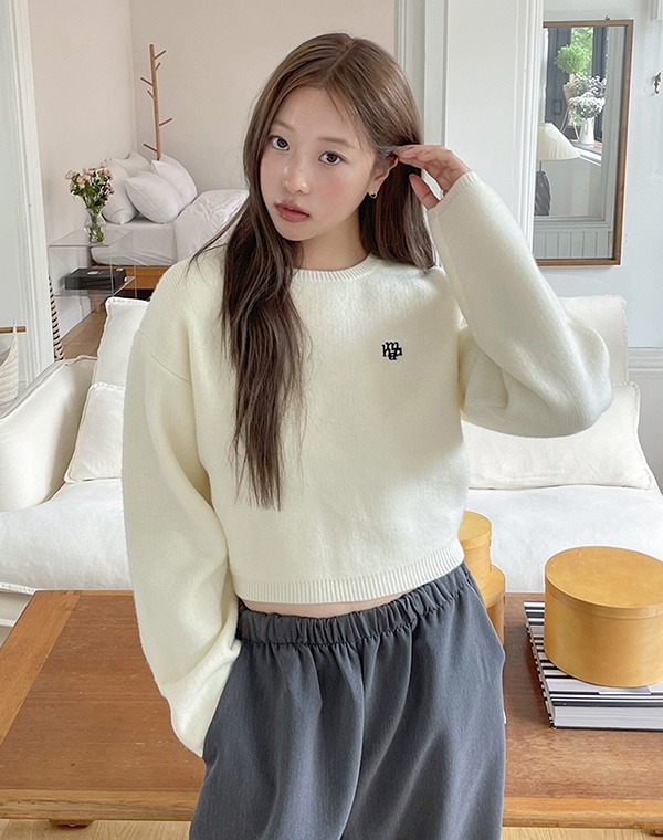 muahmuah - STITCH LOGO ROUND KNIT (CREAM)