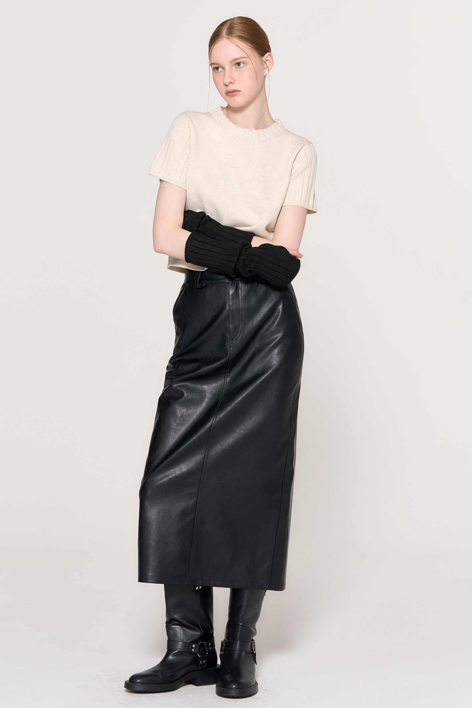 [GENERAL IDEA] H-LINE ECO-LEATHER LONG SKIRT