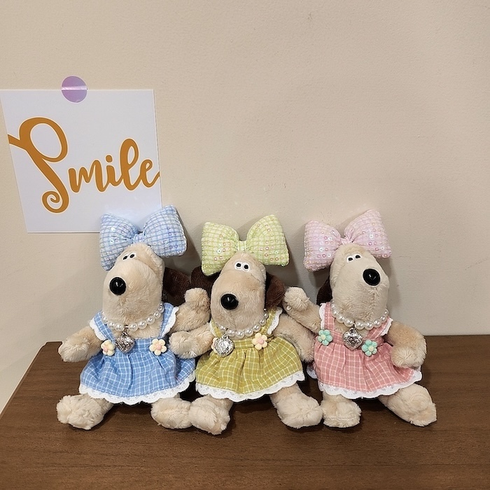 《82901》亮片蝴蝶結掌門狗鑰匙圈