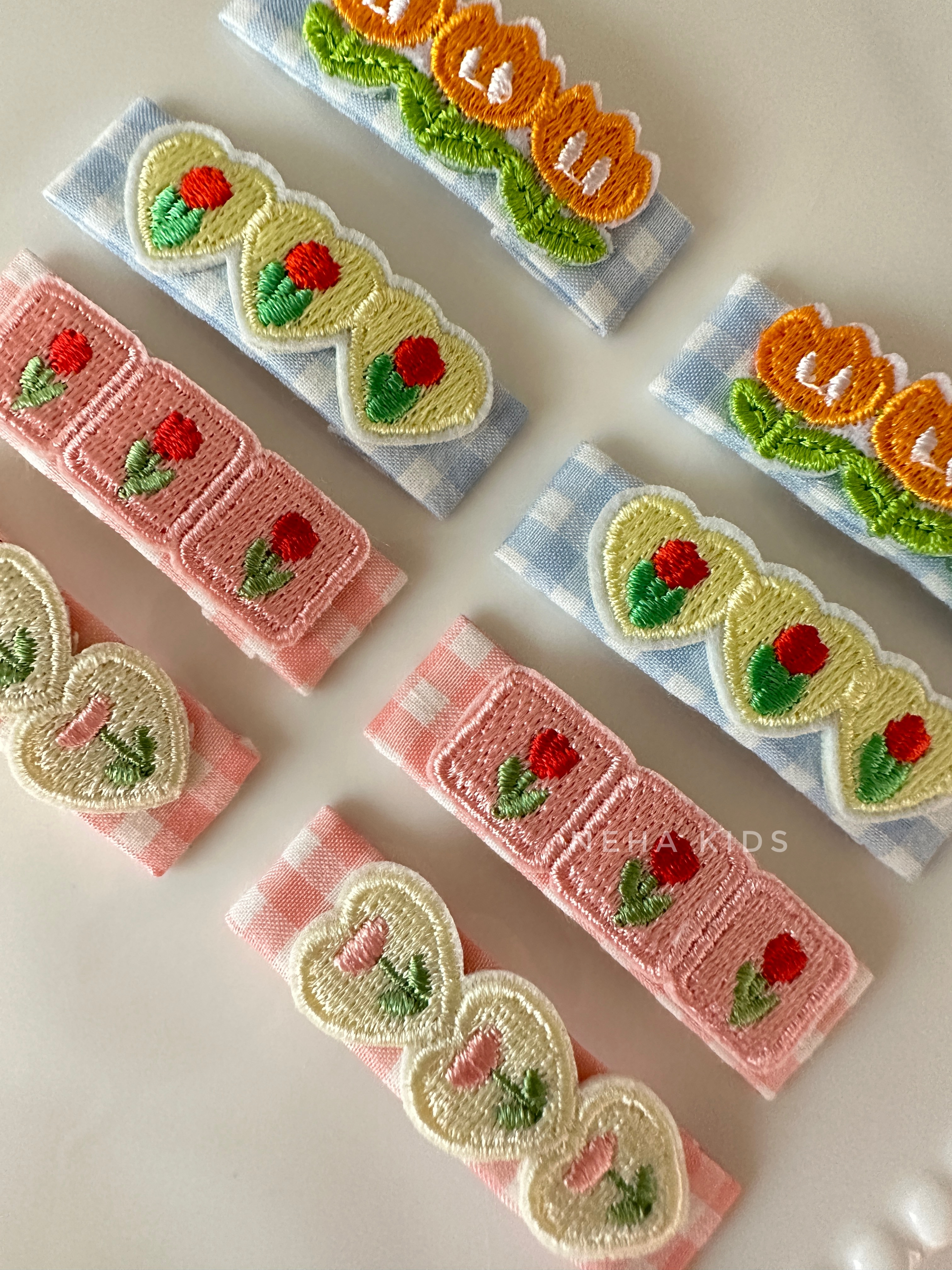 【現貨】韓製 ♥ 刺繡花朵幼童髮夾(四款)/入