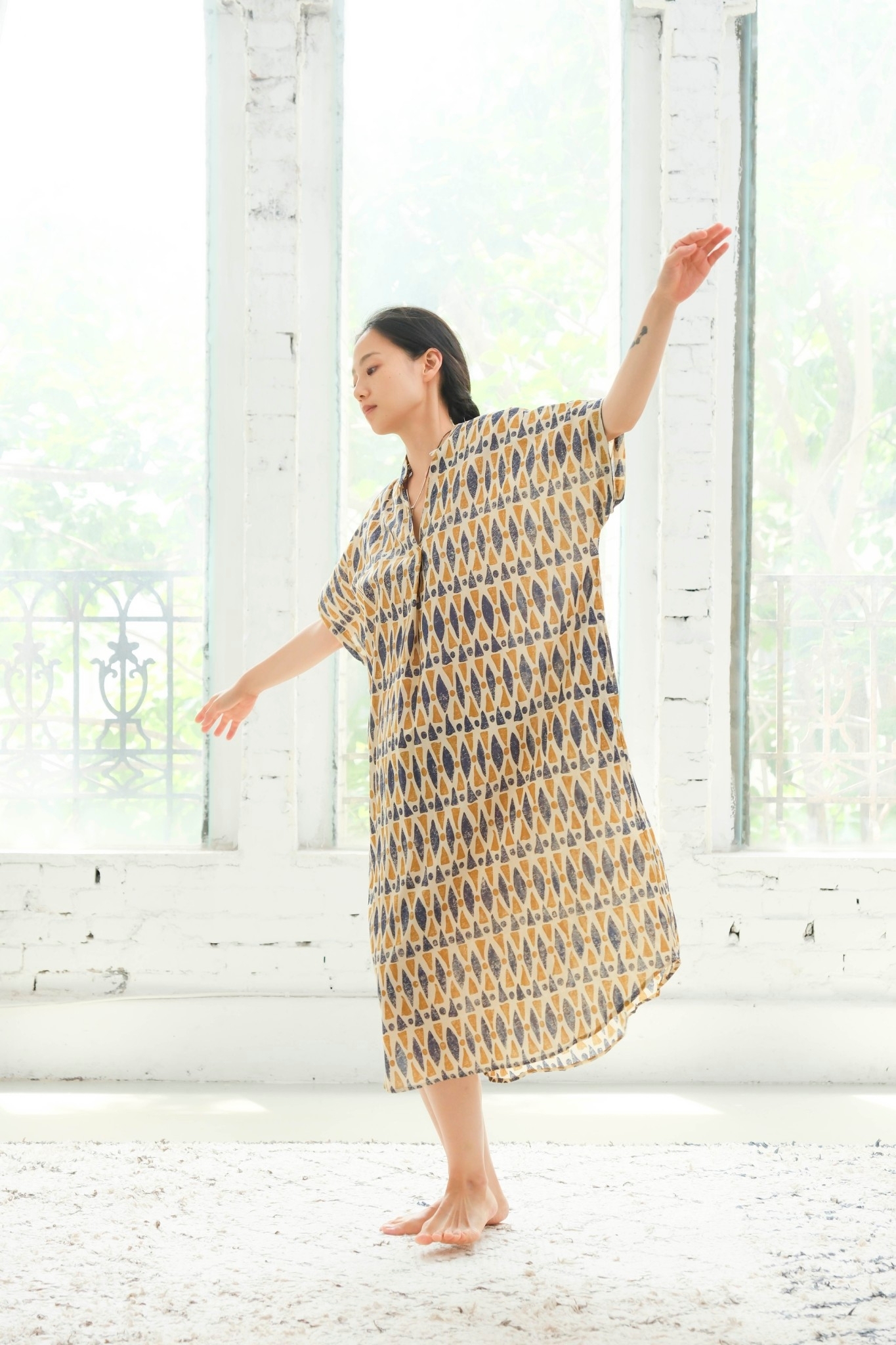 印度蓋染鑰匙領洋裝 / 巴里紗 黃藍莓