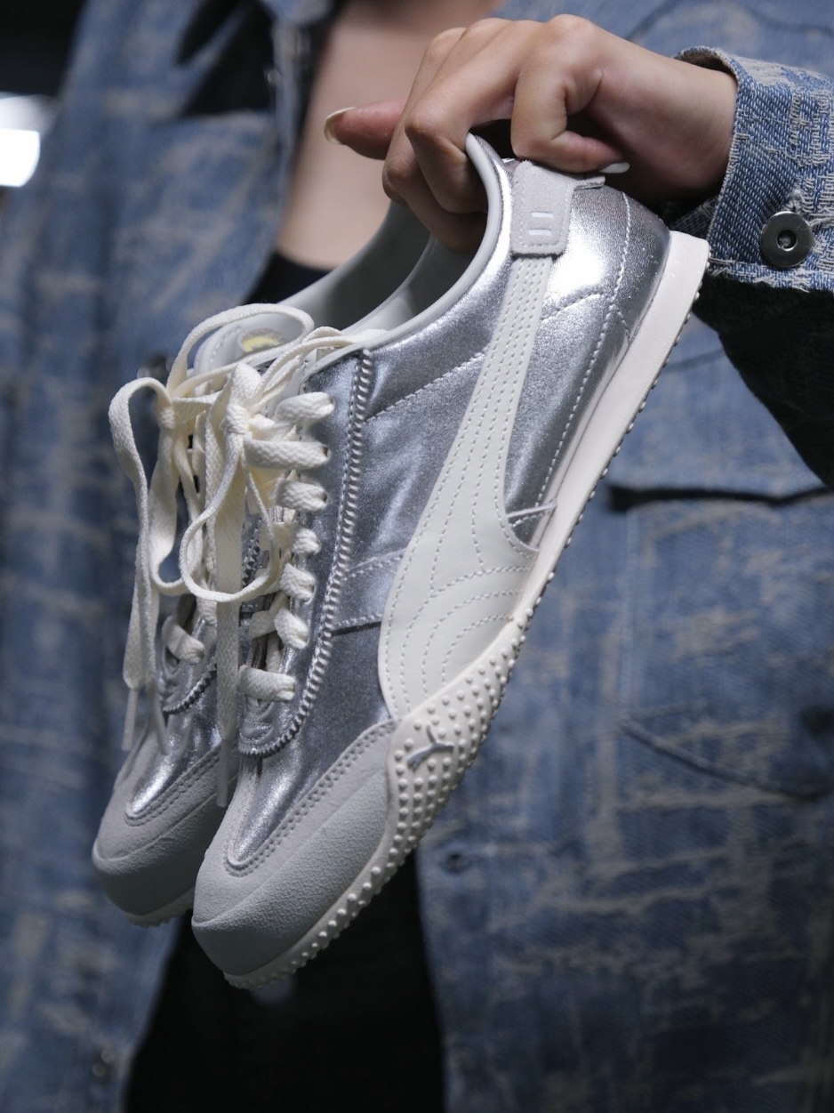 【Focus Store】預購 Puma Bella UT "Silver White" 銀白色 402186-06