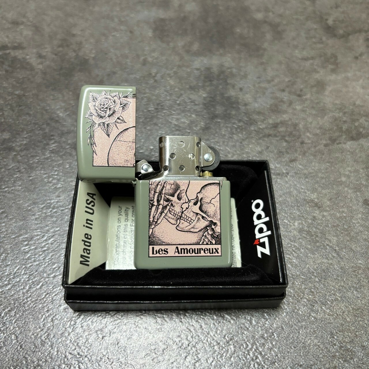 【zippo】德國原裝正品、死亡之吻、煤油打伙機、彩印平面款（內膽可選搭ZIPPO/ZORRO/充氣/煤油）
