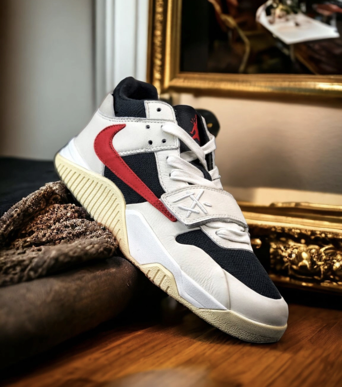 【APAIR】預購 Travis Scott x Jordan Jumpman Jack “university Red” 大學紅 倒鉤 聯名 復古鞋款 FZ8117-101