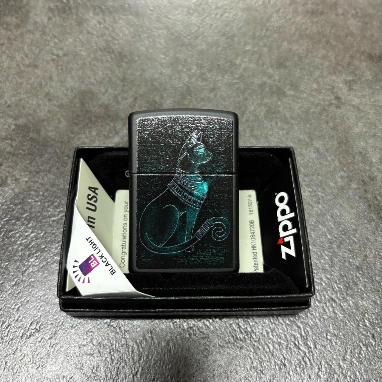 【zippo】德國原裝正品、靈貓、煤油打伙機、彩印平面款（內膽可選搭ZIPPO/ZORRO/充氣/煤油）