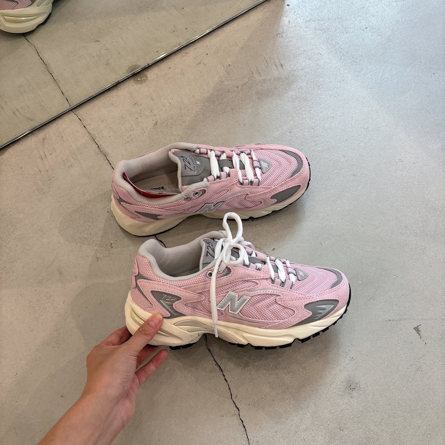 New Balance 725 日本新發售 櫻花粉 粉色 反光 男女 復古鞋 ML725BD