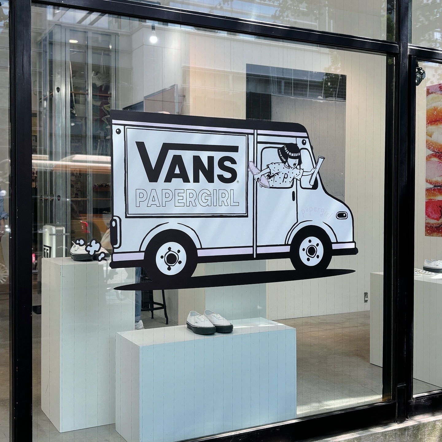 Vans X Papergirl Authentic Reissue 44 國外限定 聯名款 替換鞋帶 白色 VN0007QZTWB