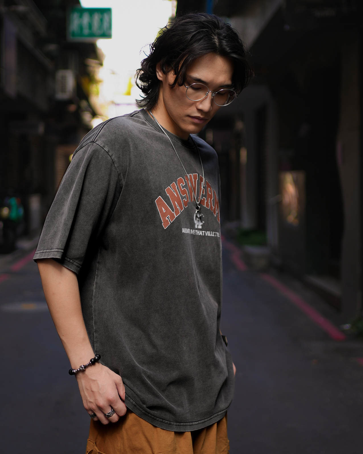 MJ022 復古水洗字母T-黑色