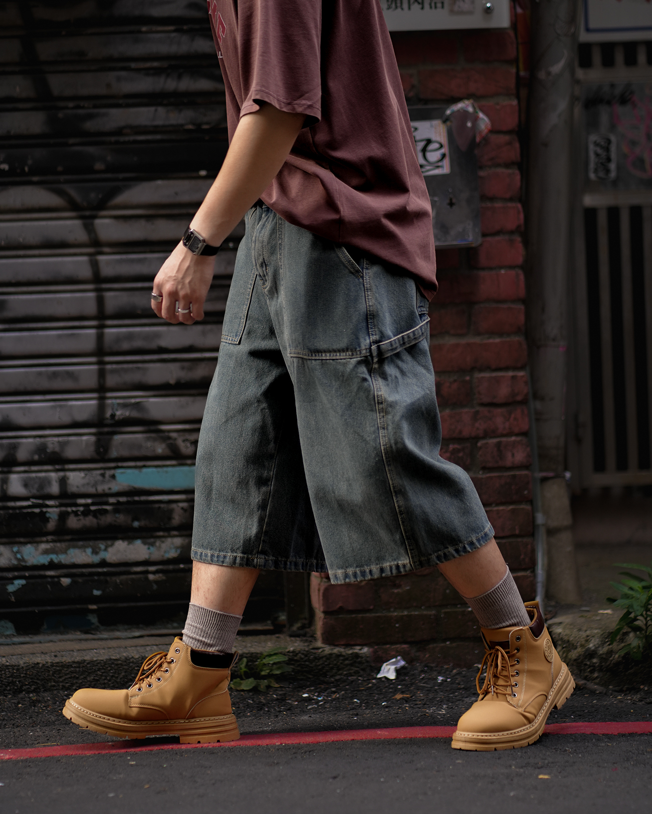 MJ031 復古水洗五分寬版丹寧褲 - 2 colors