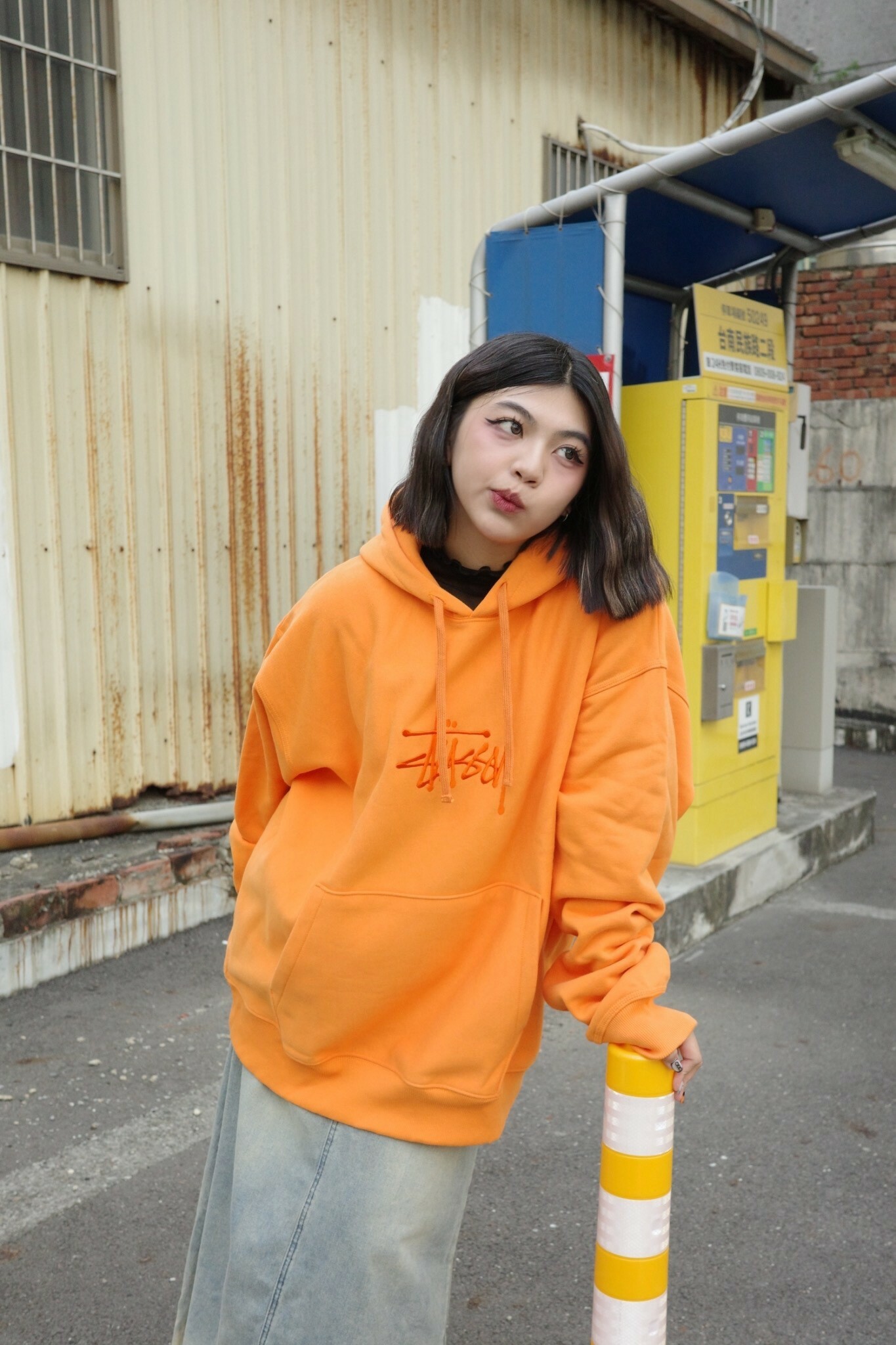 Stussy 大logo 刺繡重磅帽tee   (118473)