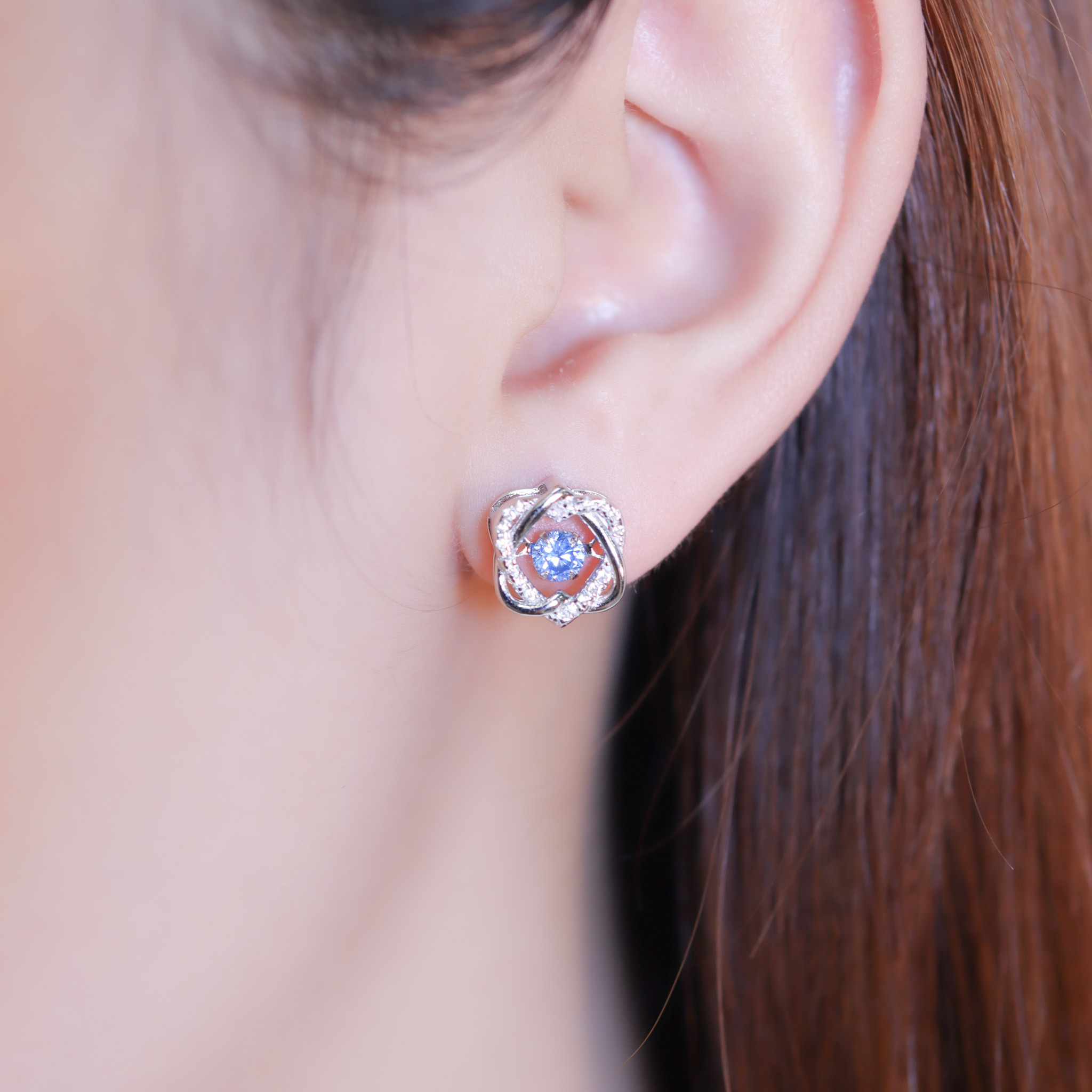 | 925純銀・白金 | 懸浮交換心意耳環 | EA0825 |