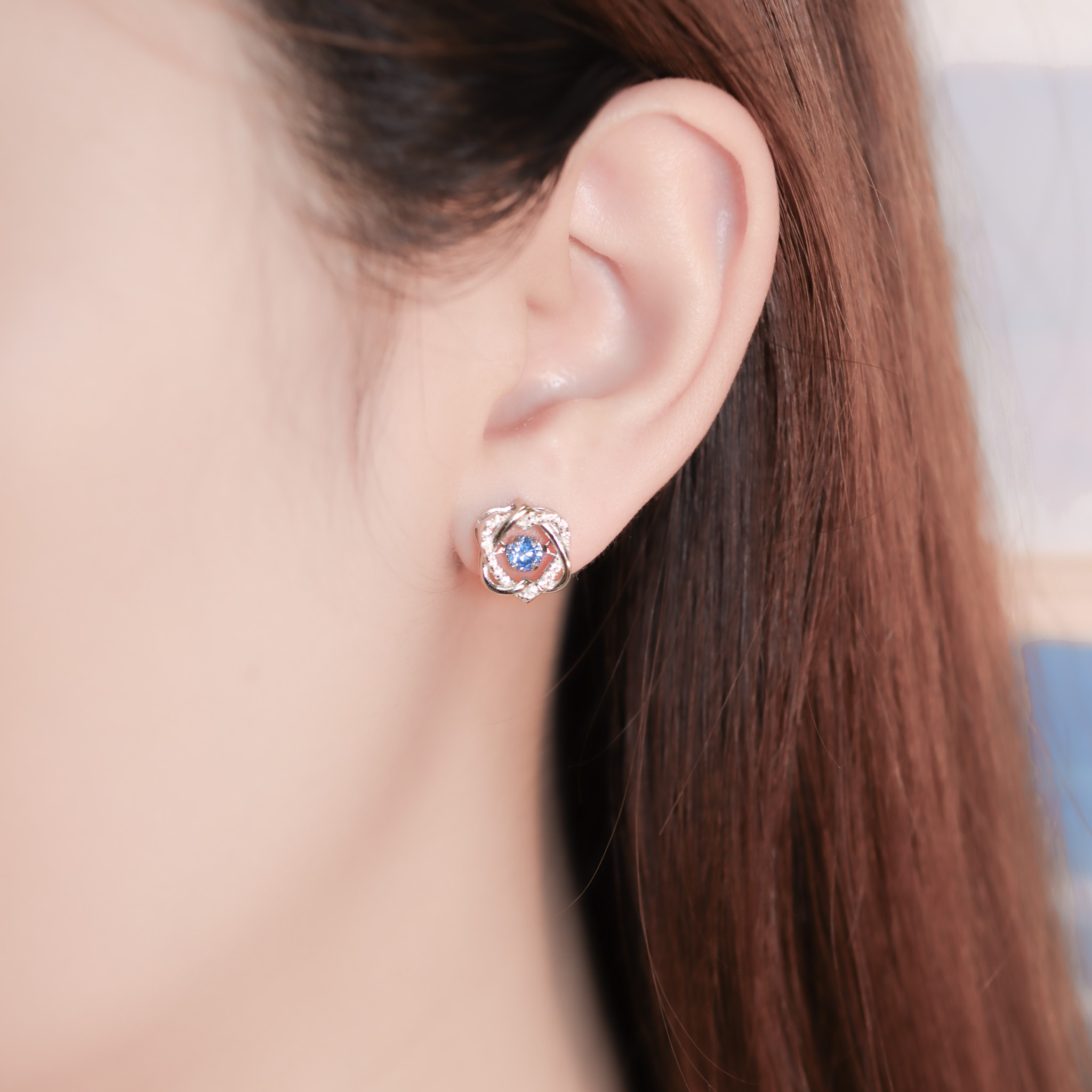 | 925純銀・白金 | 懸浮交換心意耳環 | EA0825 |