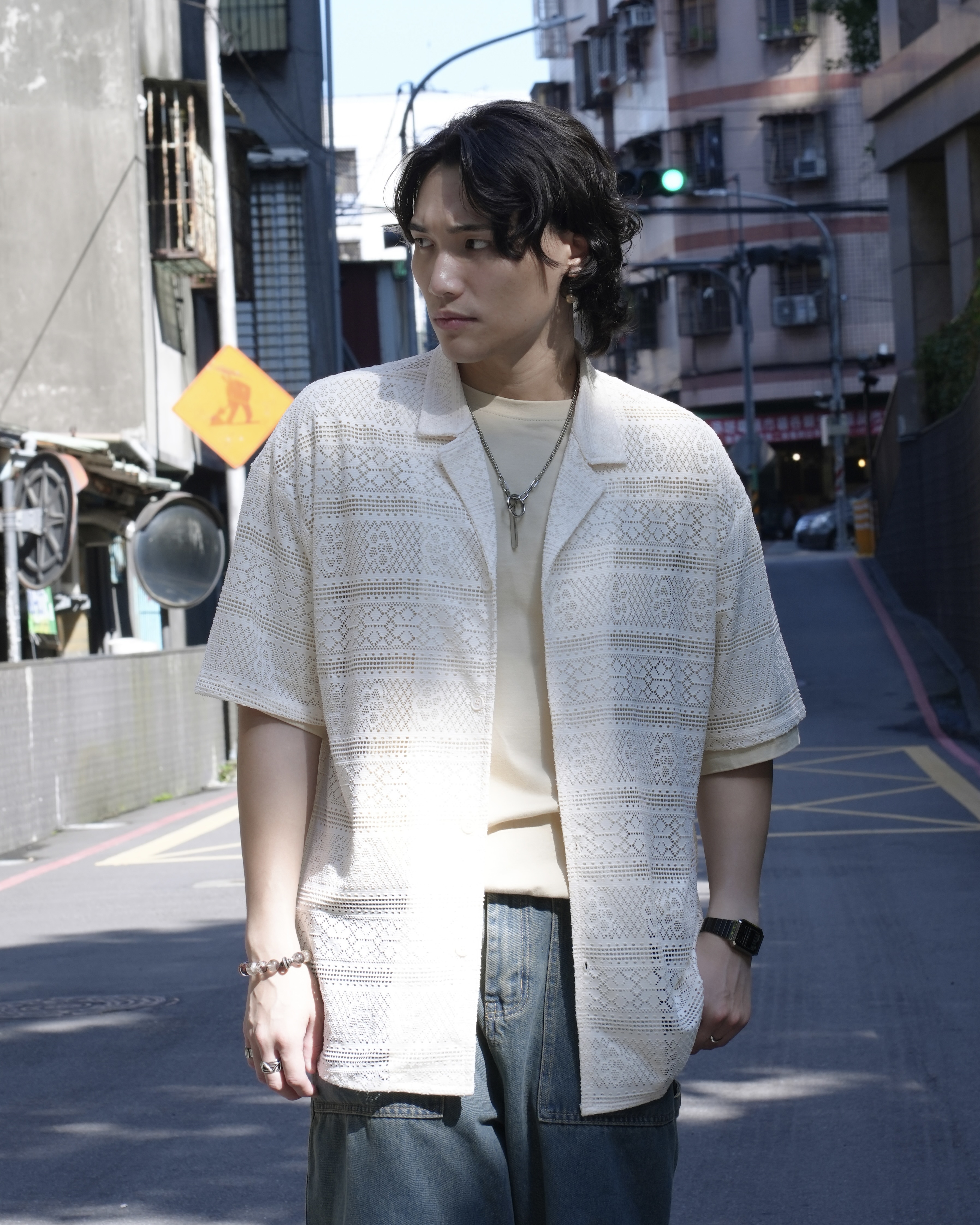 MJ041 日系鏤空花紋古巴領短袖襯衫-白色