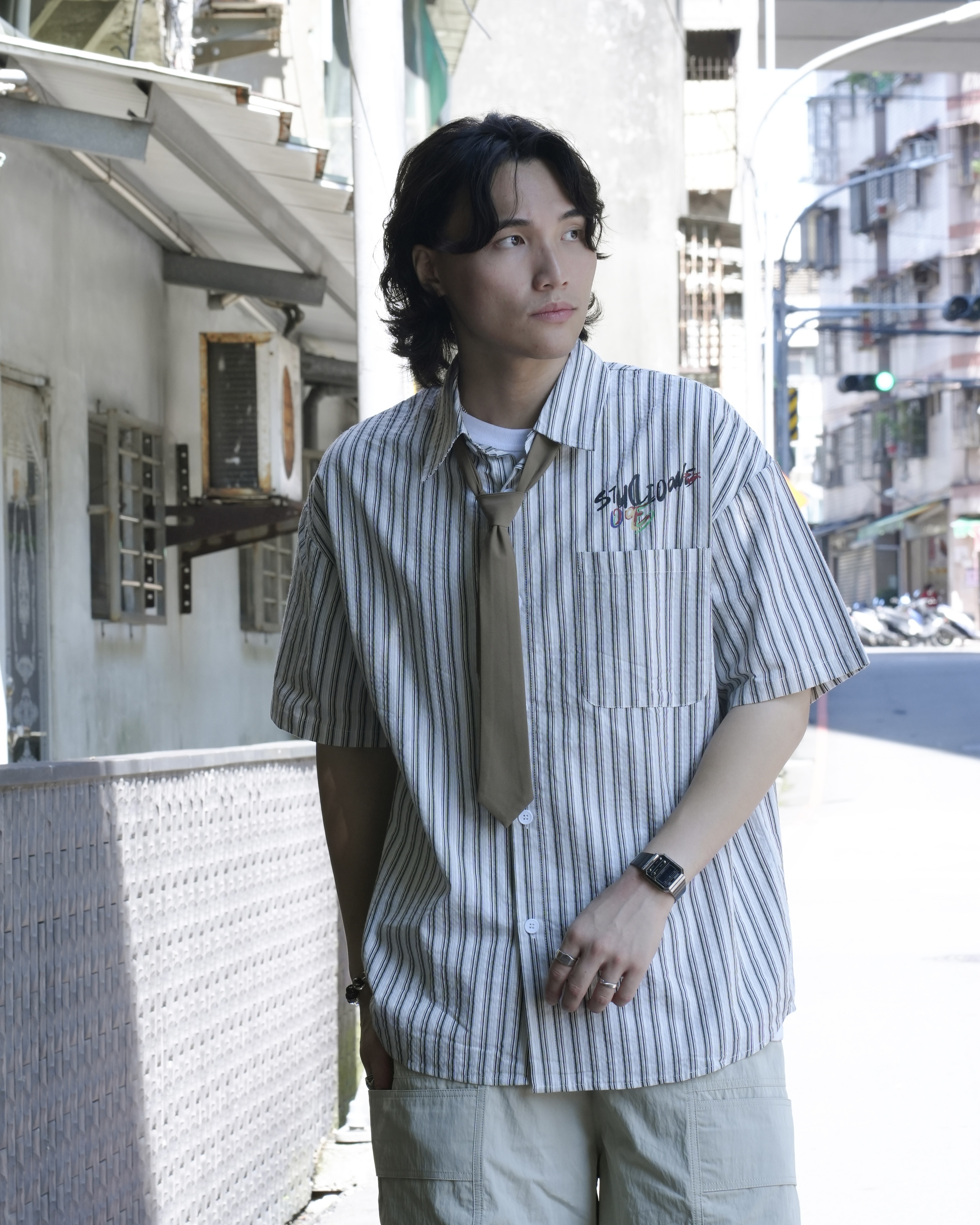 MJ081 復古條紋字母襯衫