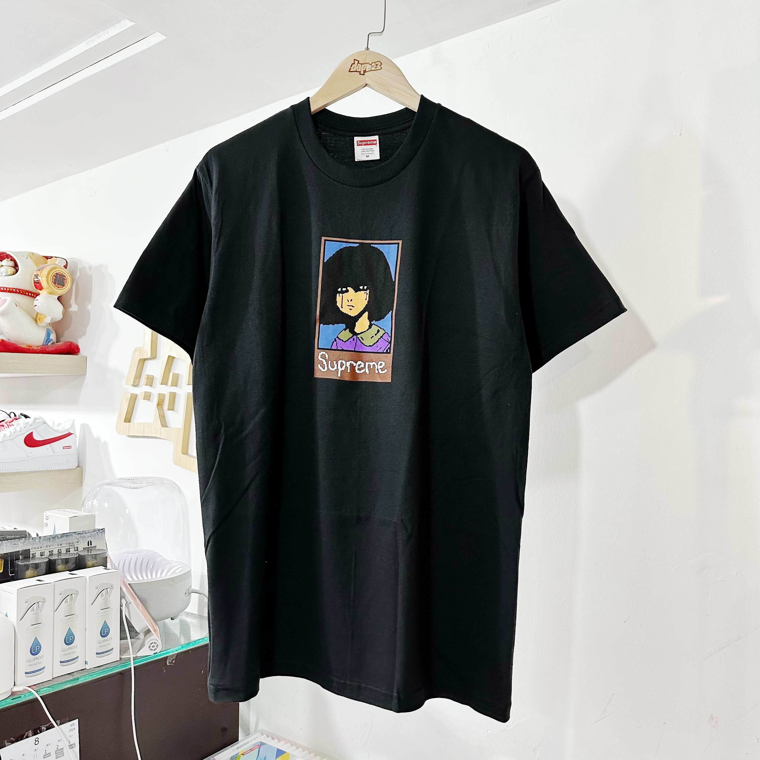 SUPREME FW24 EMO TEE BLACK