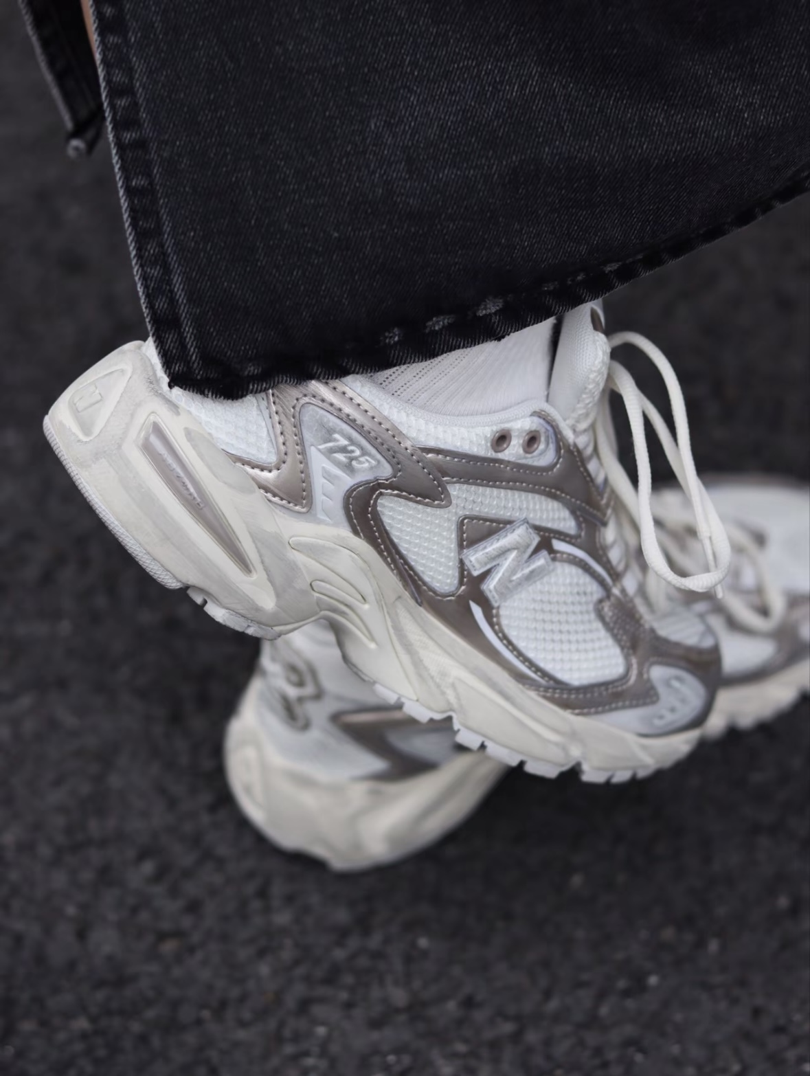 New Balance NB 725 復古香檳金 做舊 奶油底 復古 慢跑鞋 老爹鞋 ML725GB1/預購