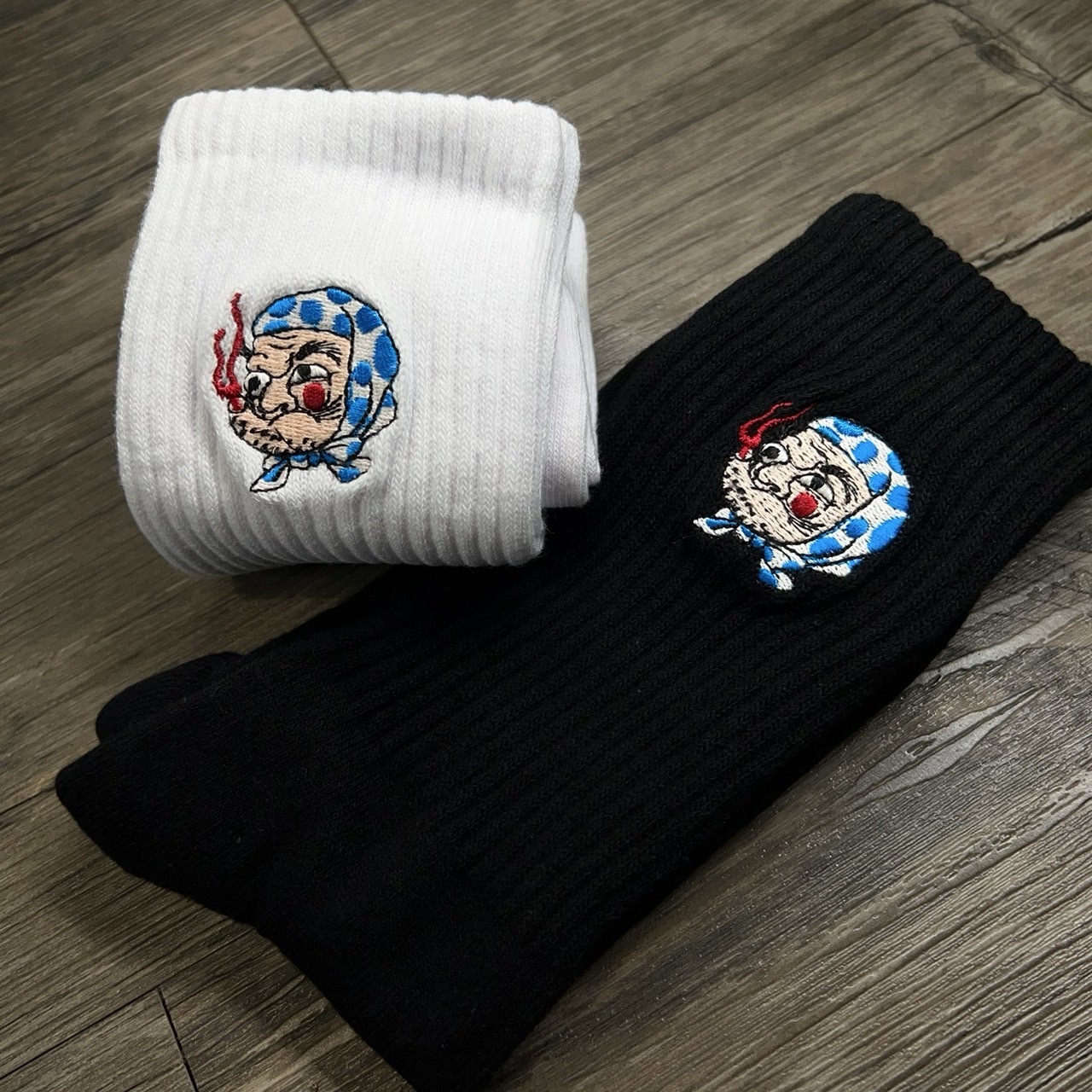 【SCSXU8】日系火男刺繡毛巾襪