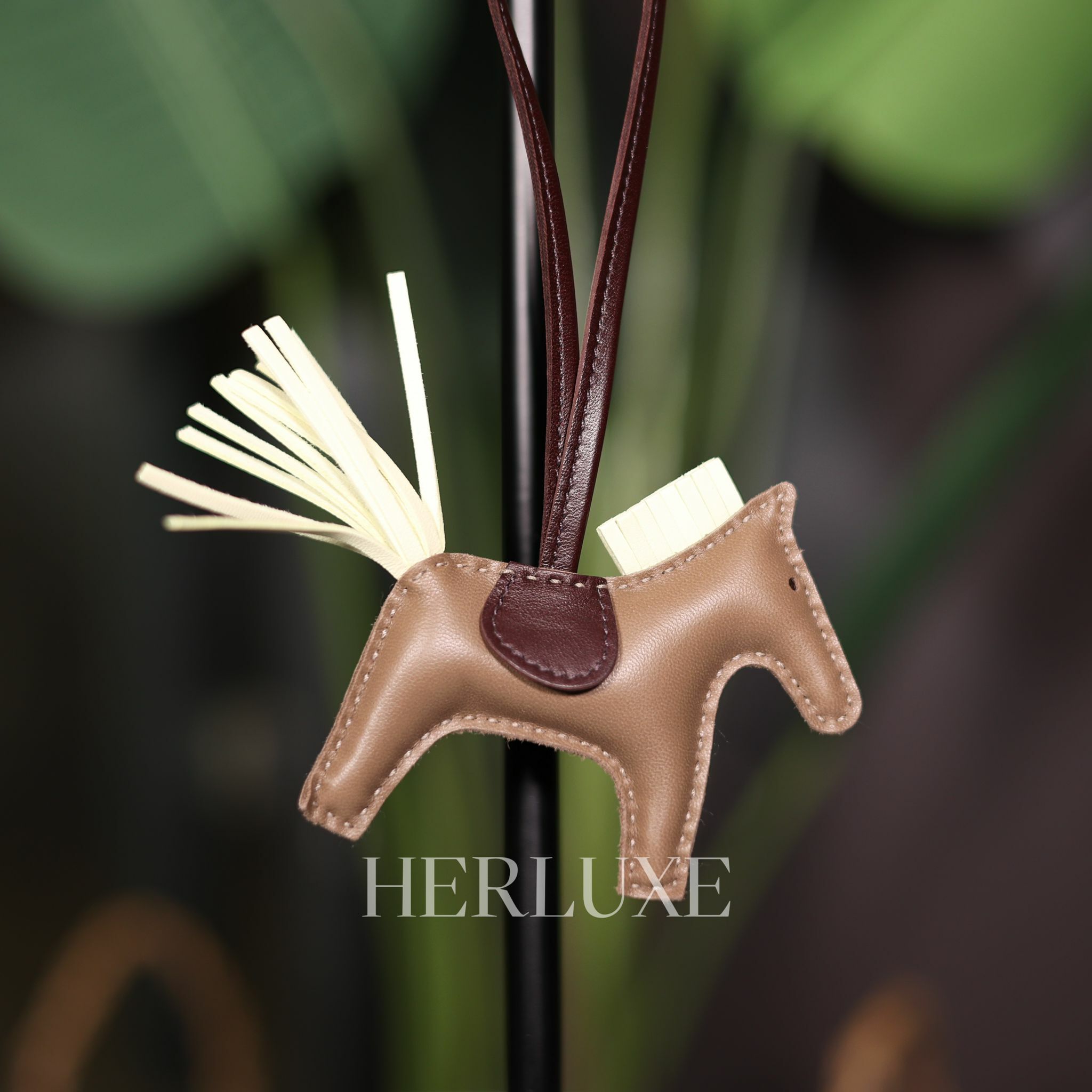 Rodeo pm 18 etoupe / i8 jaune milton /0G rouge sellier