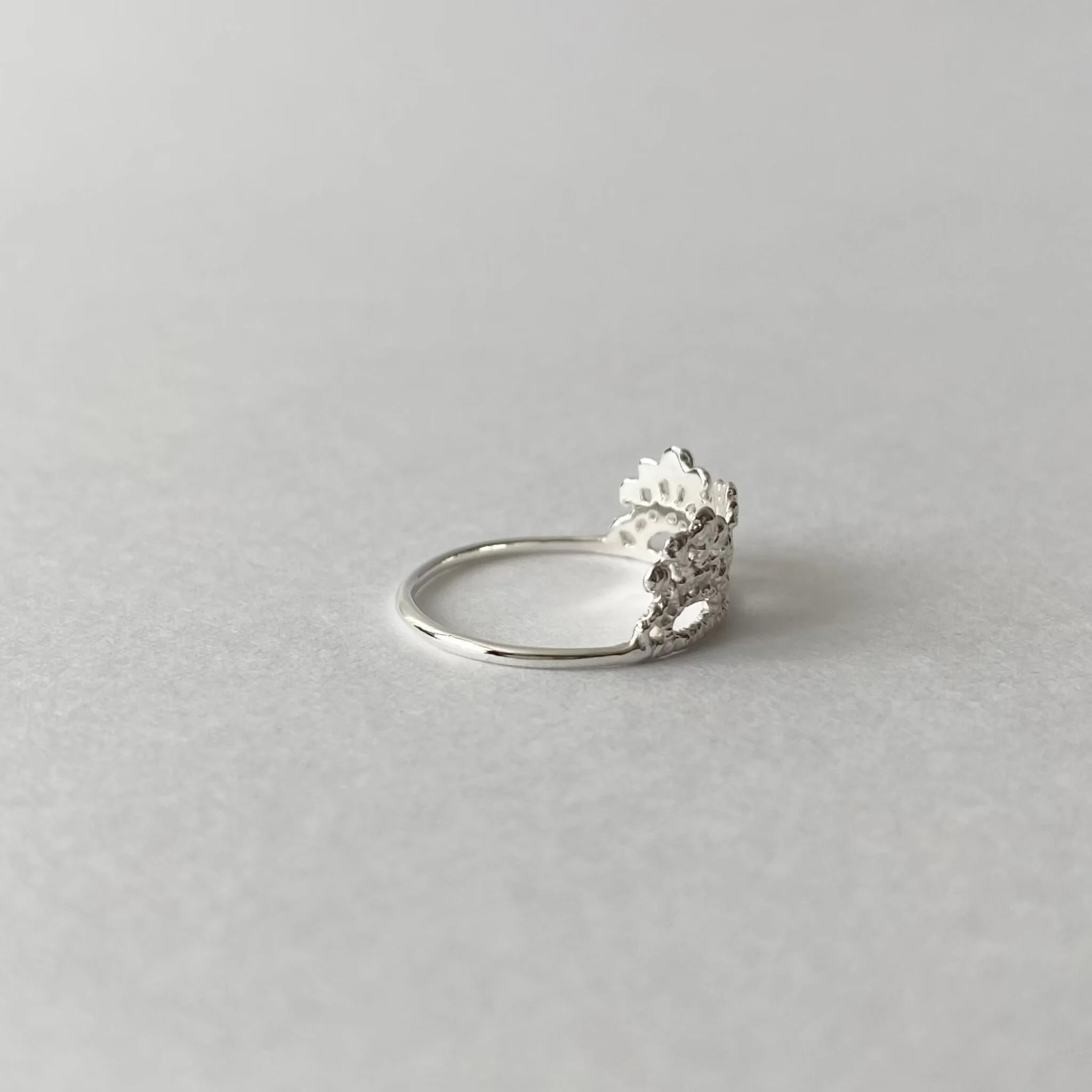 Lace Crown Ring (silver)｜FLAVOUR