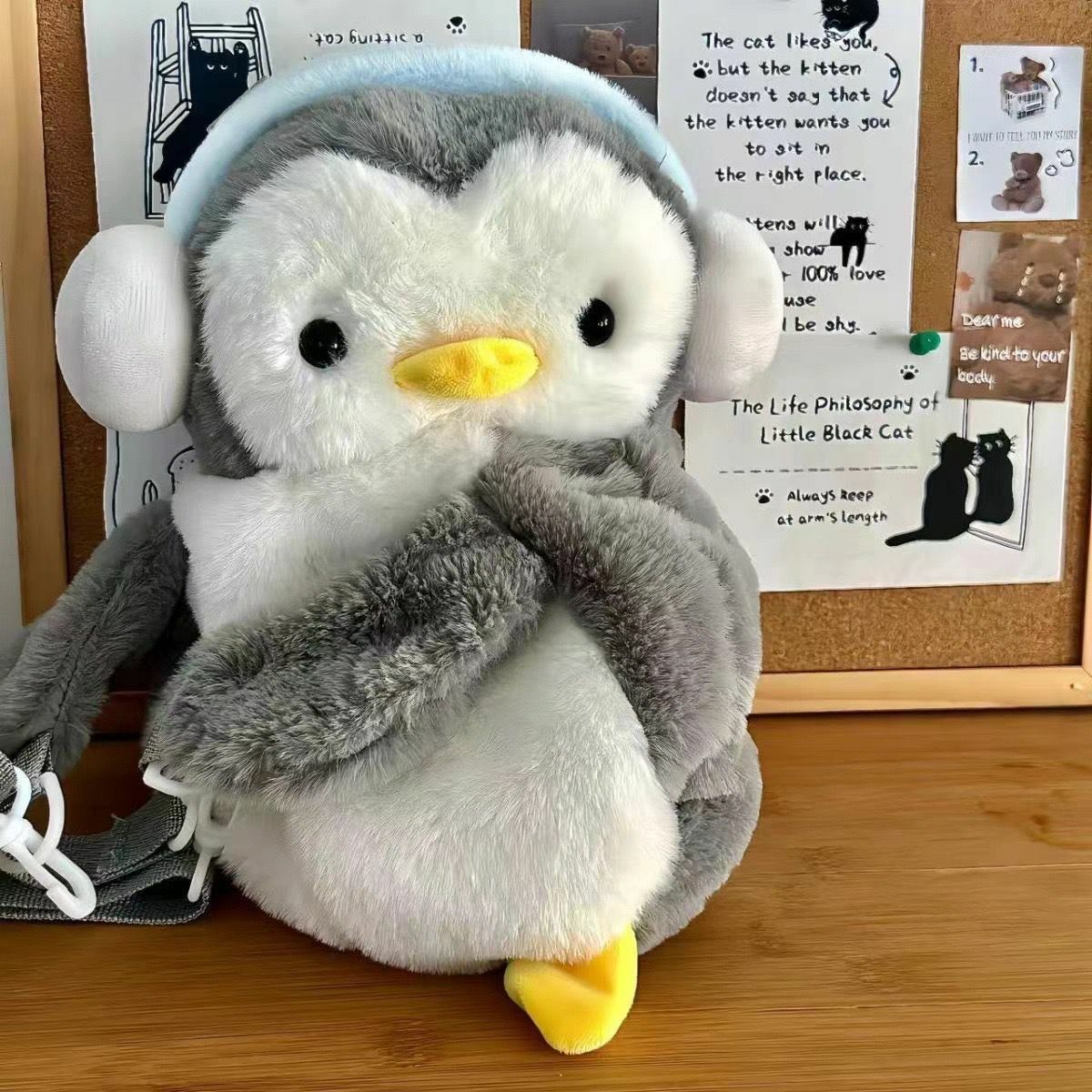 Headphone Little Penguin Crossbody Bag