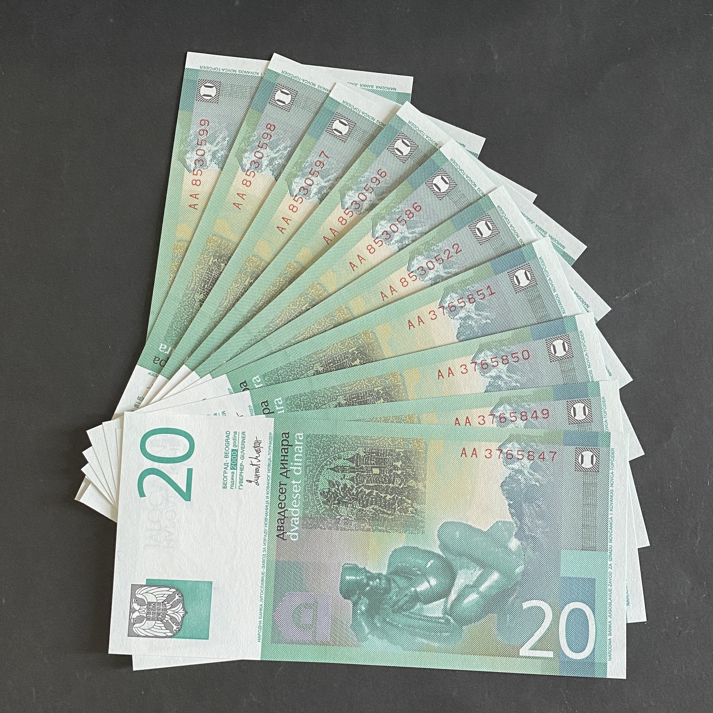 2000 Yugoslavia 20 Dinars 10 notes (UNC condition) AA Partial Consecutive Numbers