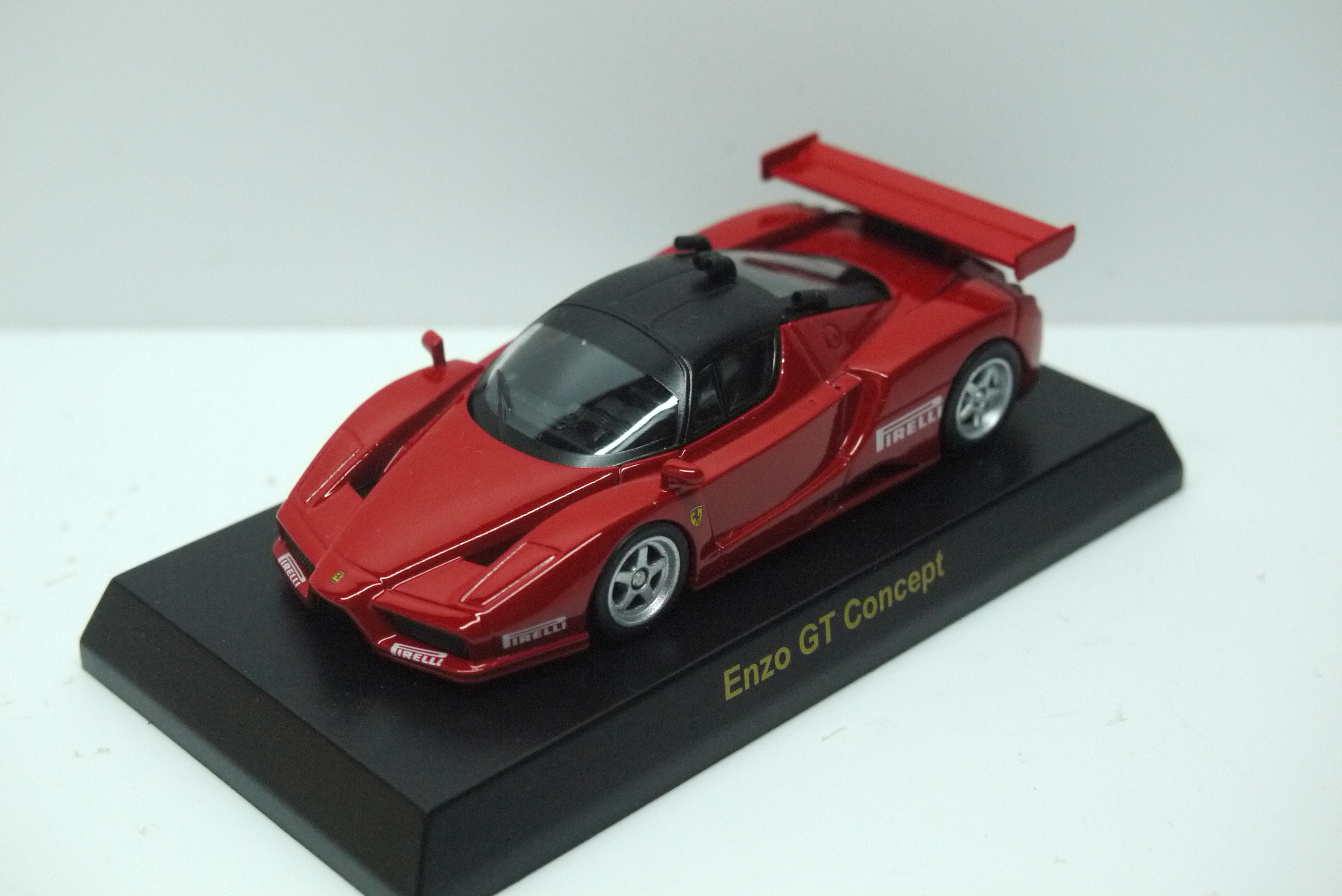Kyosho Ferrari Enzo Concept Red(Missing Blister Package)