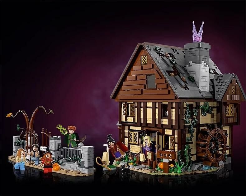 MOC Hocus Pocus The Sanderson Sisters Cottage Building Set NO BOX NA022