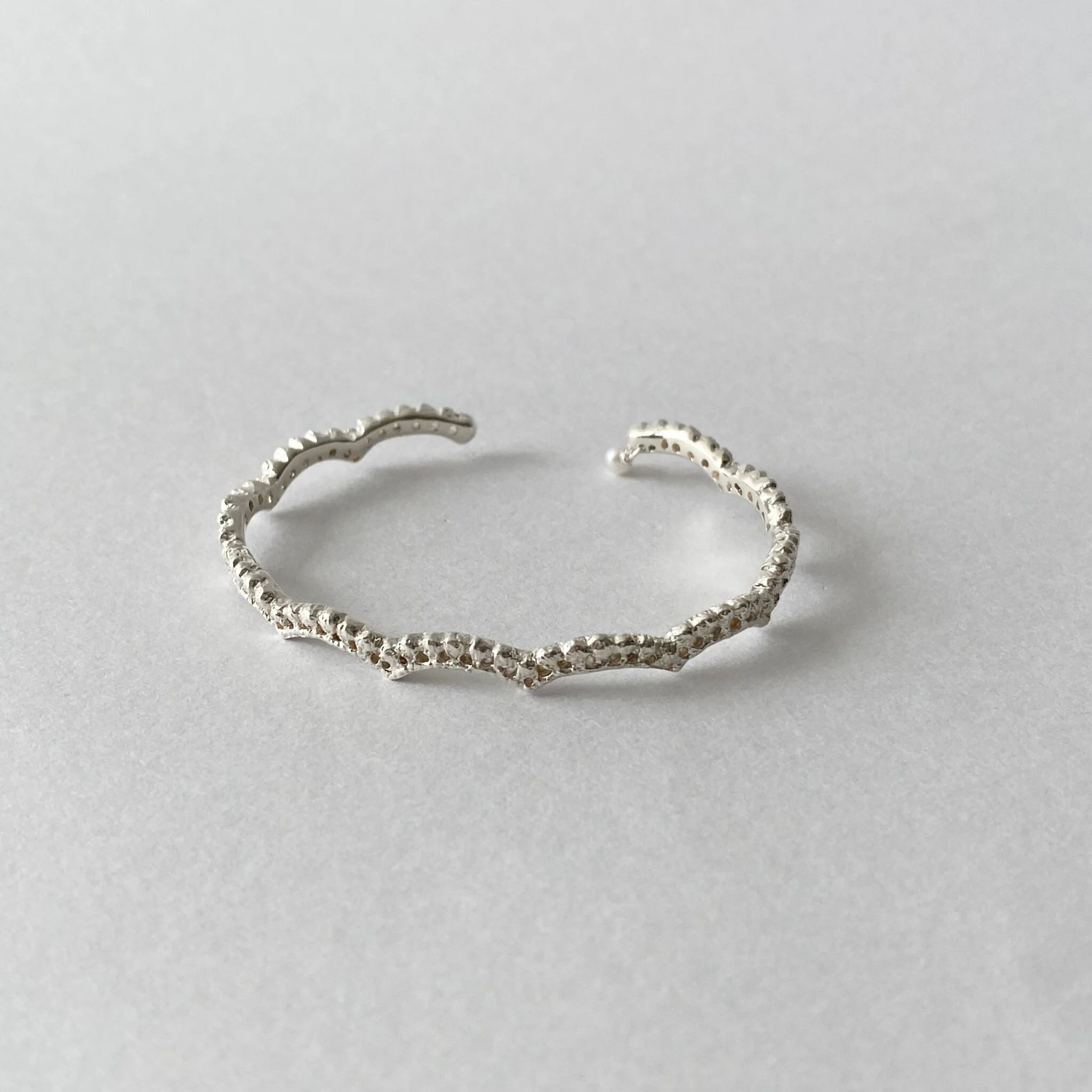 Lace Small Wave Bangle (silver)｜FLAVOUR