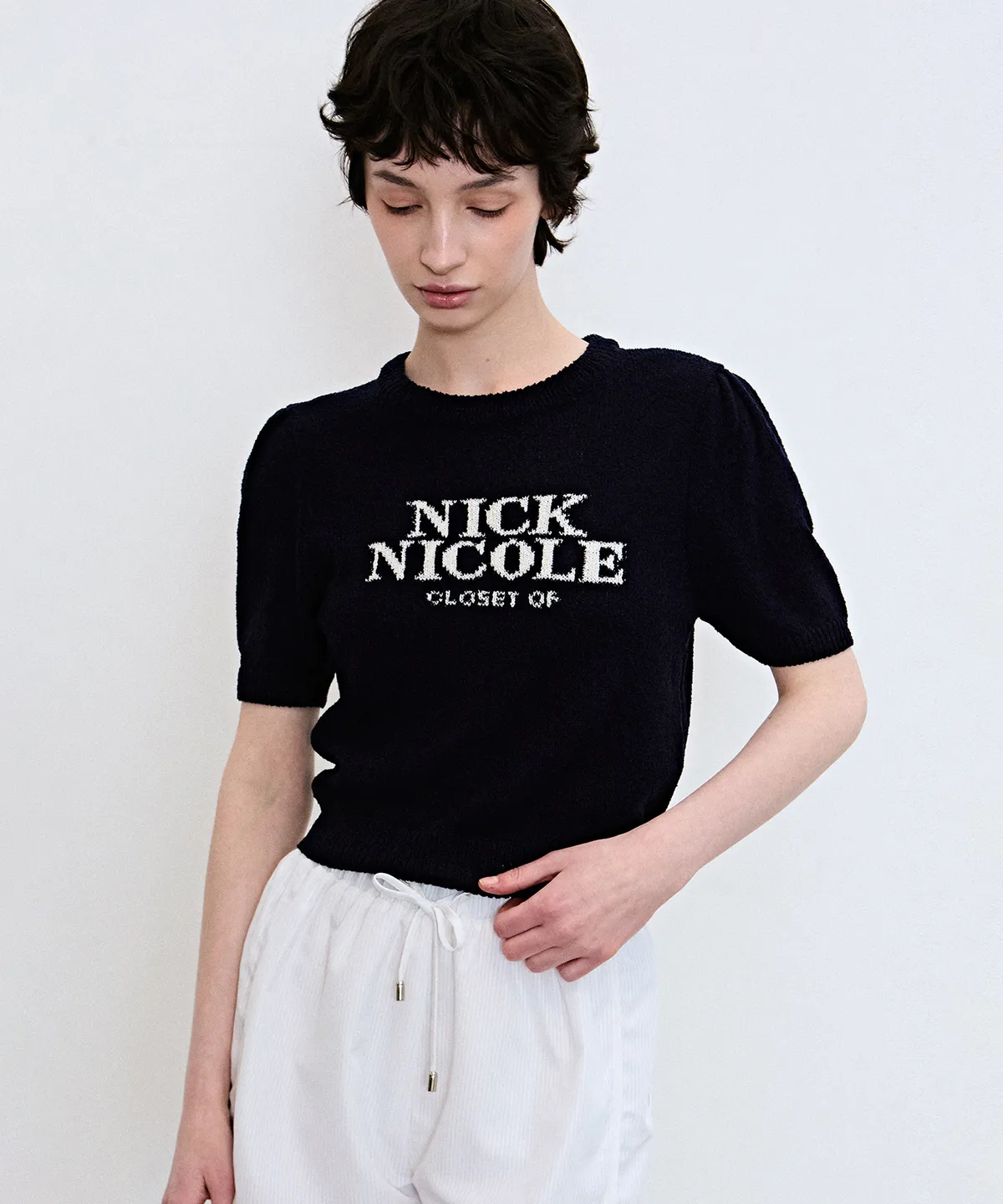 文佳煐代言品牌| NICK & NICOLE CLOSET SHRRING HALF KNIT ( 3 Colors )
