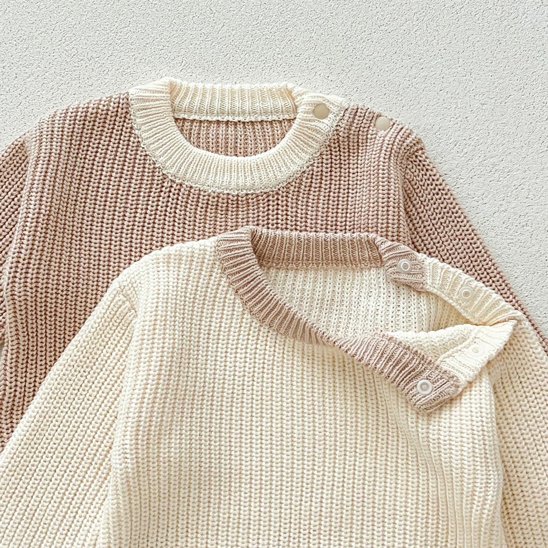 秋款針織包屁衣-暗釦