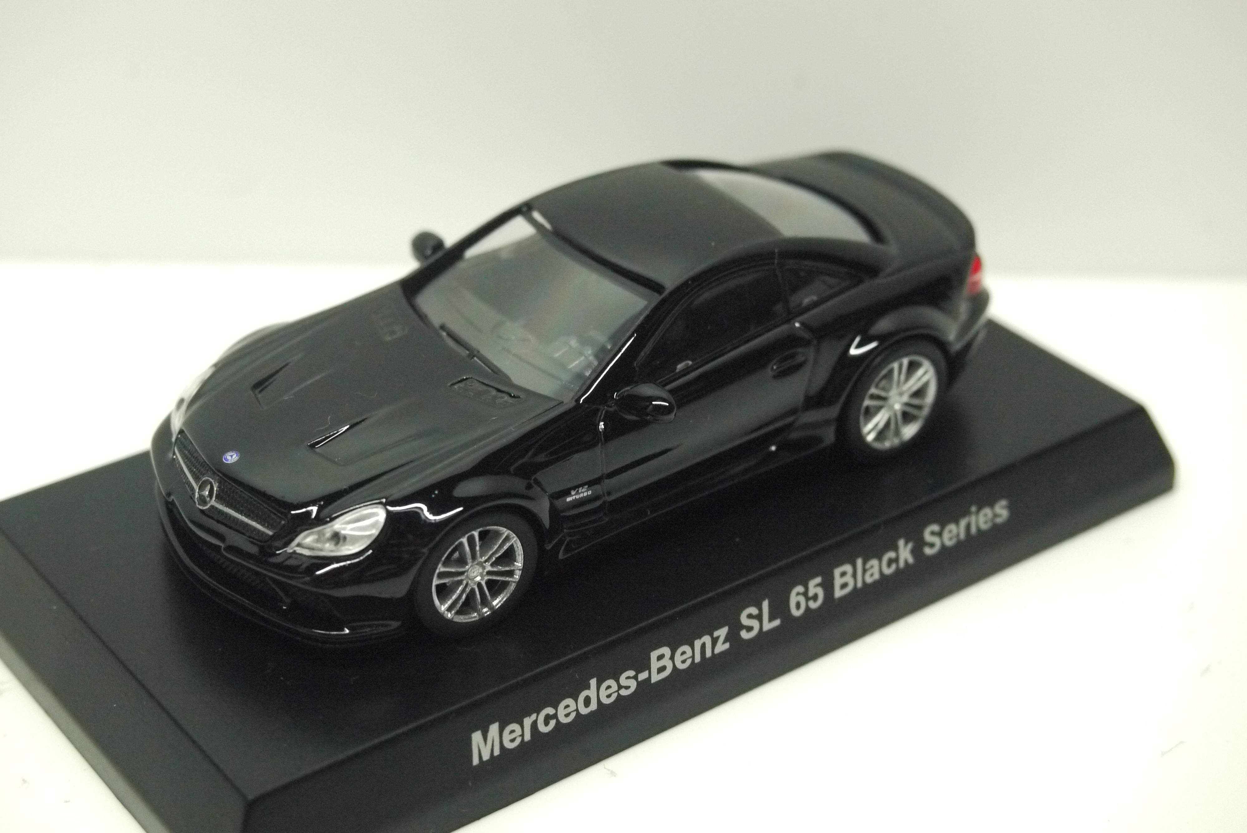 Kyosho Mercedes Benz SL 65 Black Series
