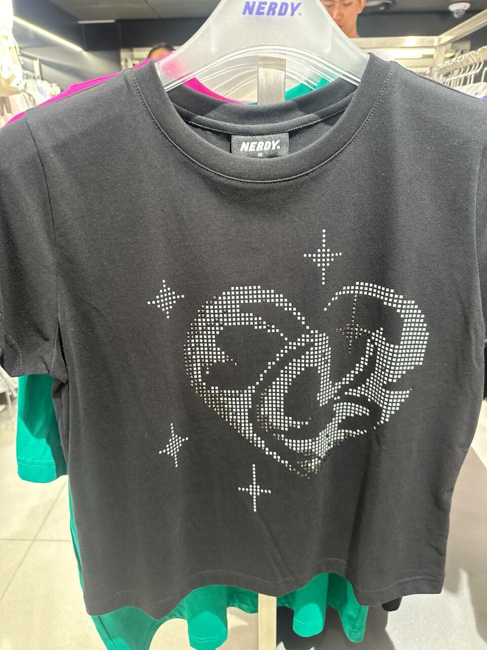 [S] NERDY W'S SPARKLING HEART S/S T-SHIRT,BLACK, PNEU24ST220105 (SN460)