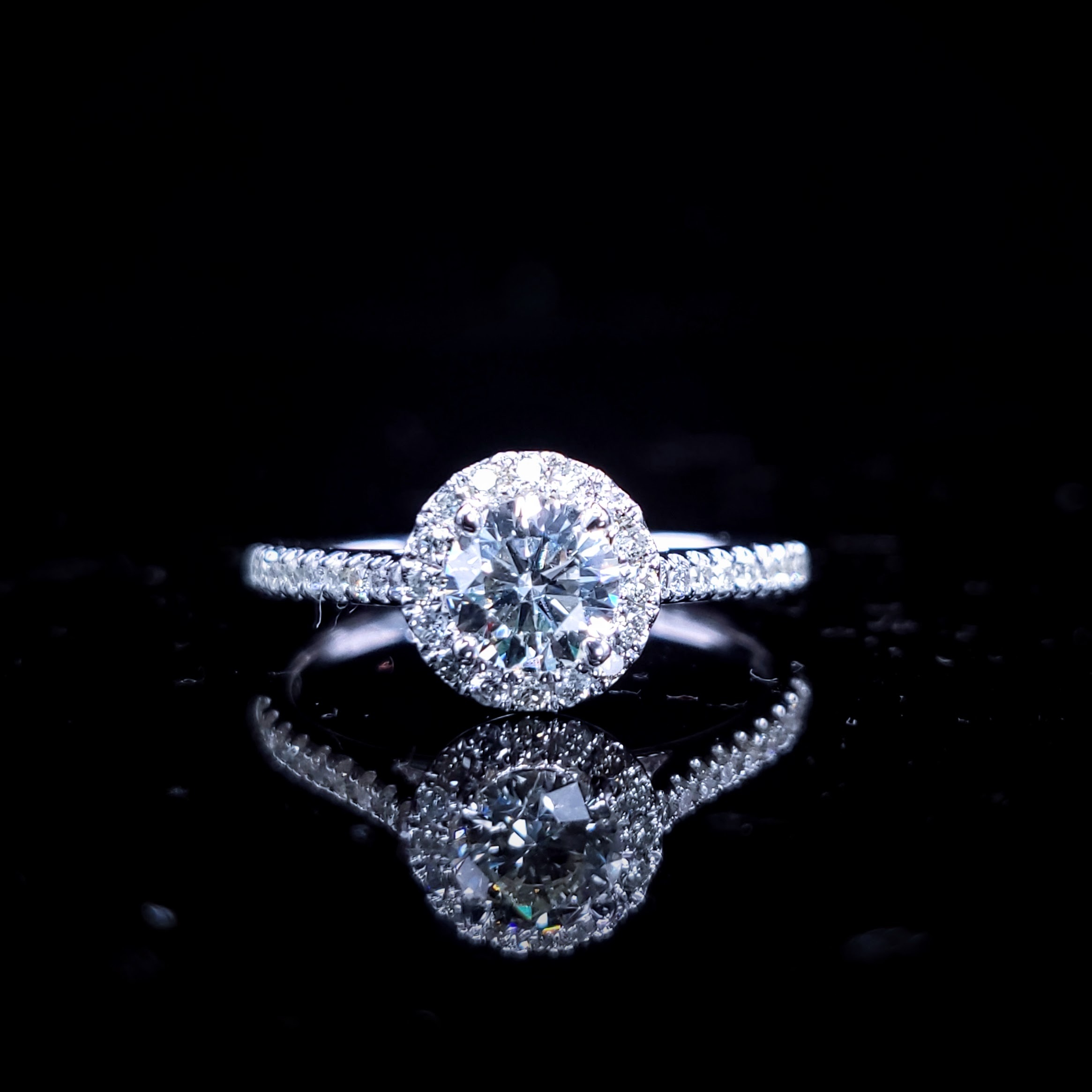 18K White Gold 0.72ct Diamond Ring