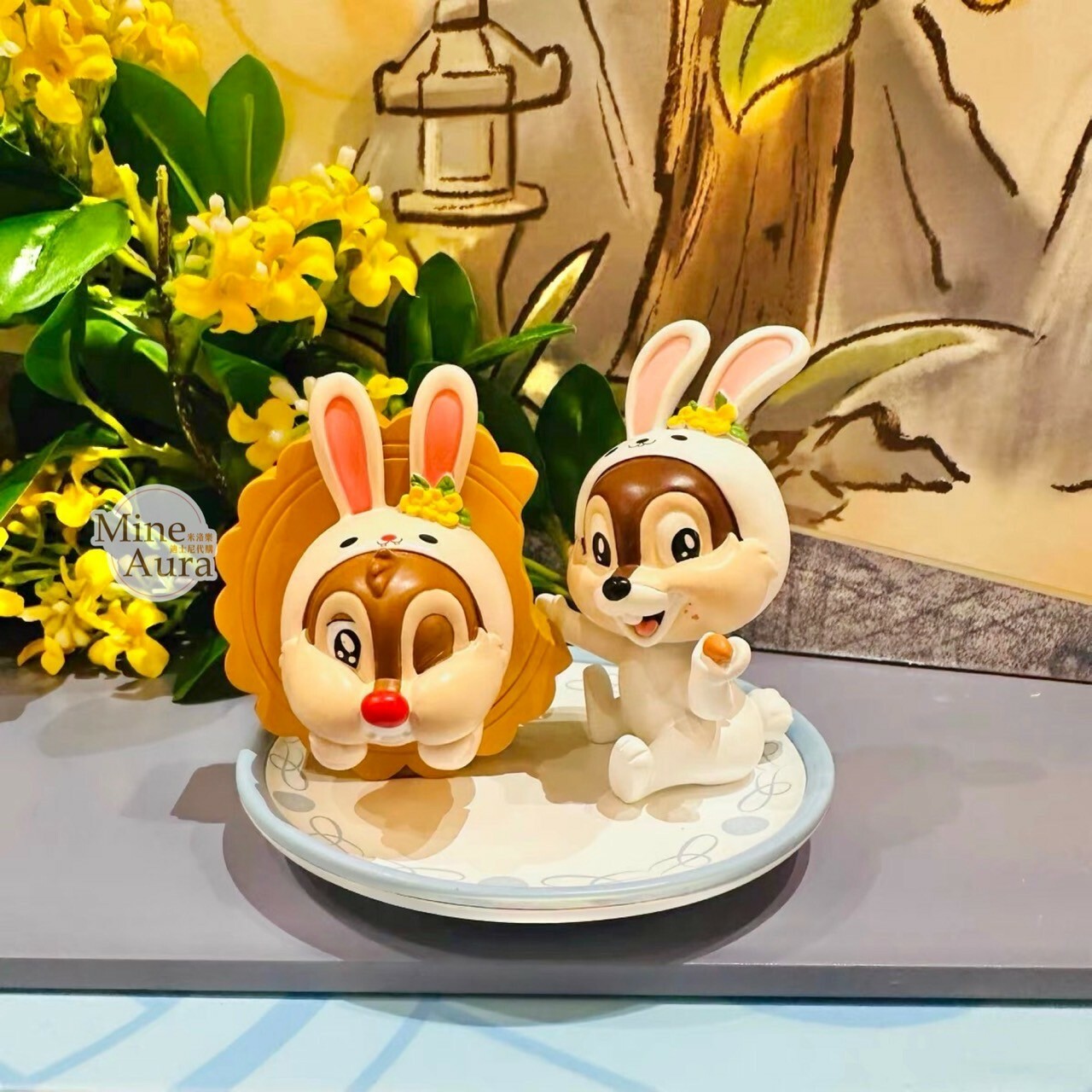 (限時特價) 2024 中秋 米奇 Mickey 與好友們 奇奇蒂蒂 Chip 'n Dale 搖頭設計 月餅 兔子裝扮造型 擺飾品 -上海迪士尼樂園