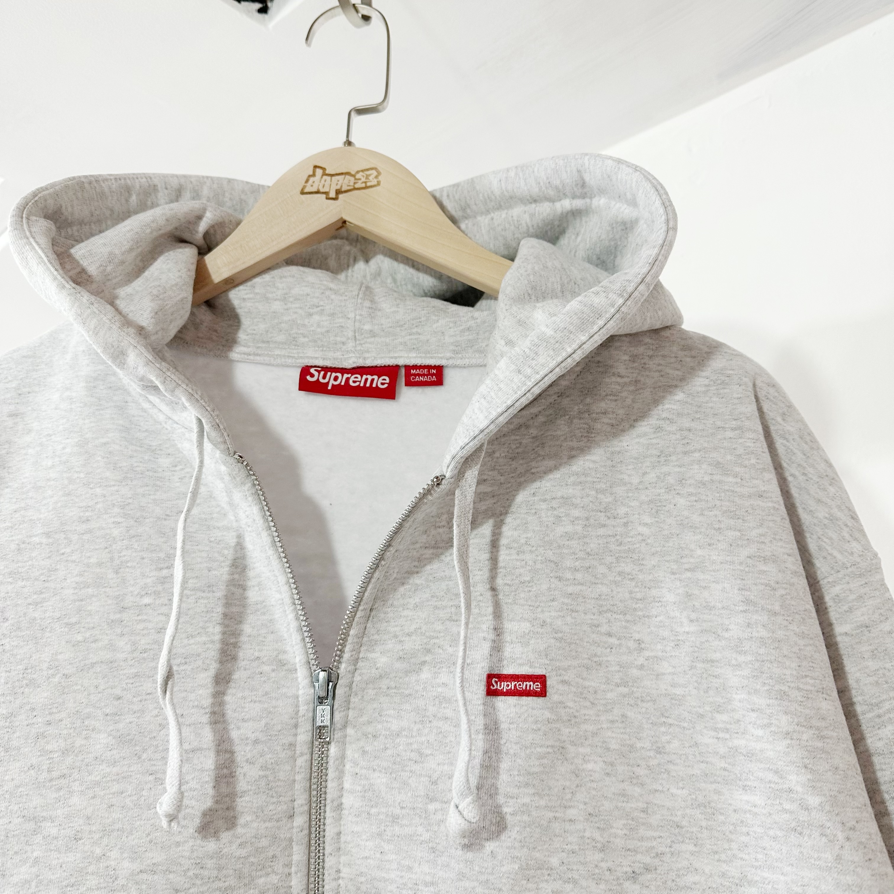 SUPREME FW24 SMALL BOX ZIP UP HOODED SWEATSHIRT ASH GREY