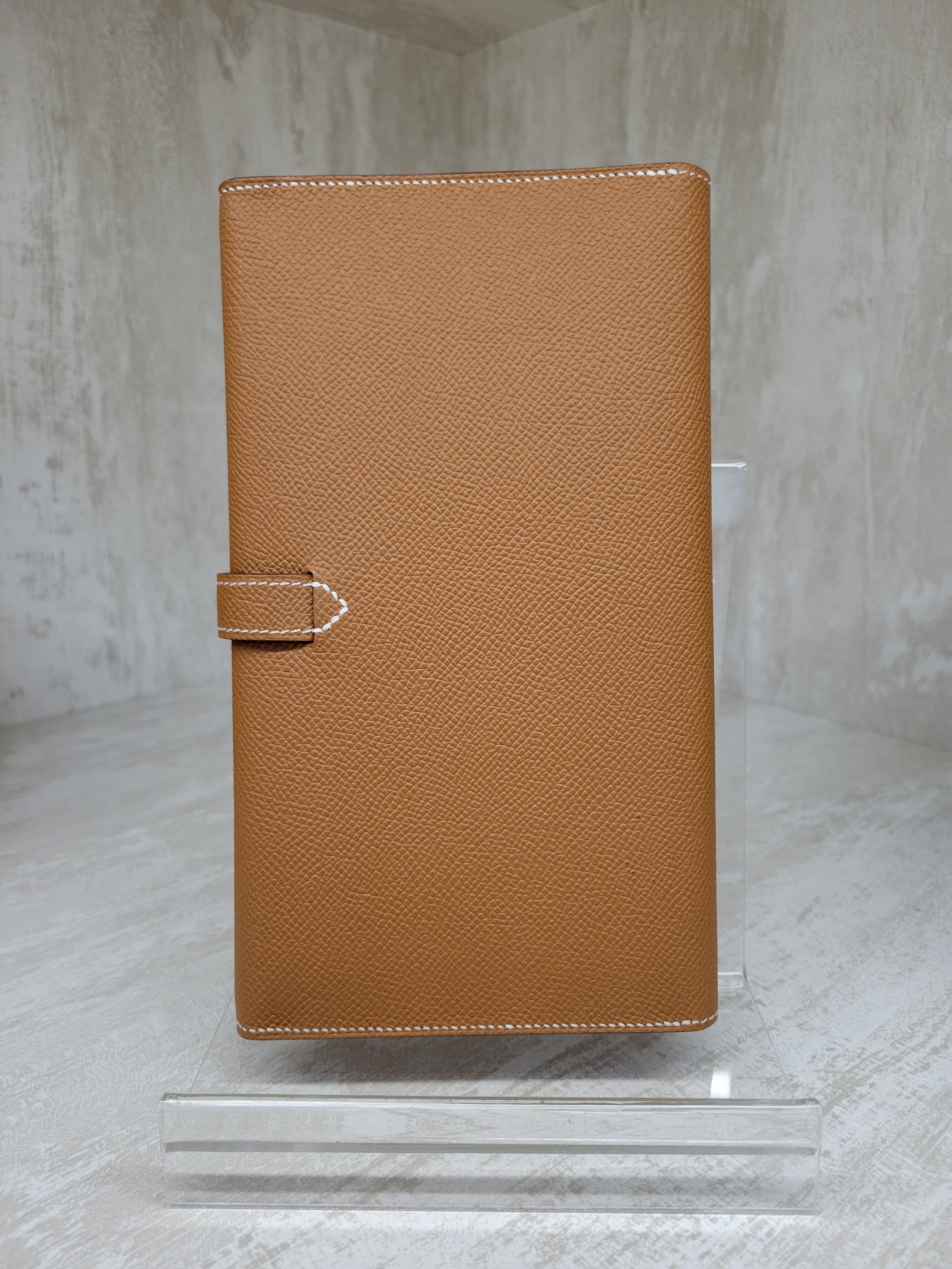 HERMES New H Passant Toutenmain wallet GOLD