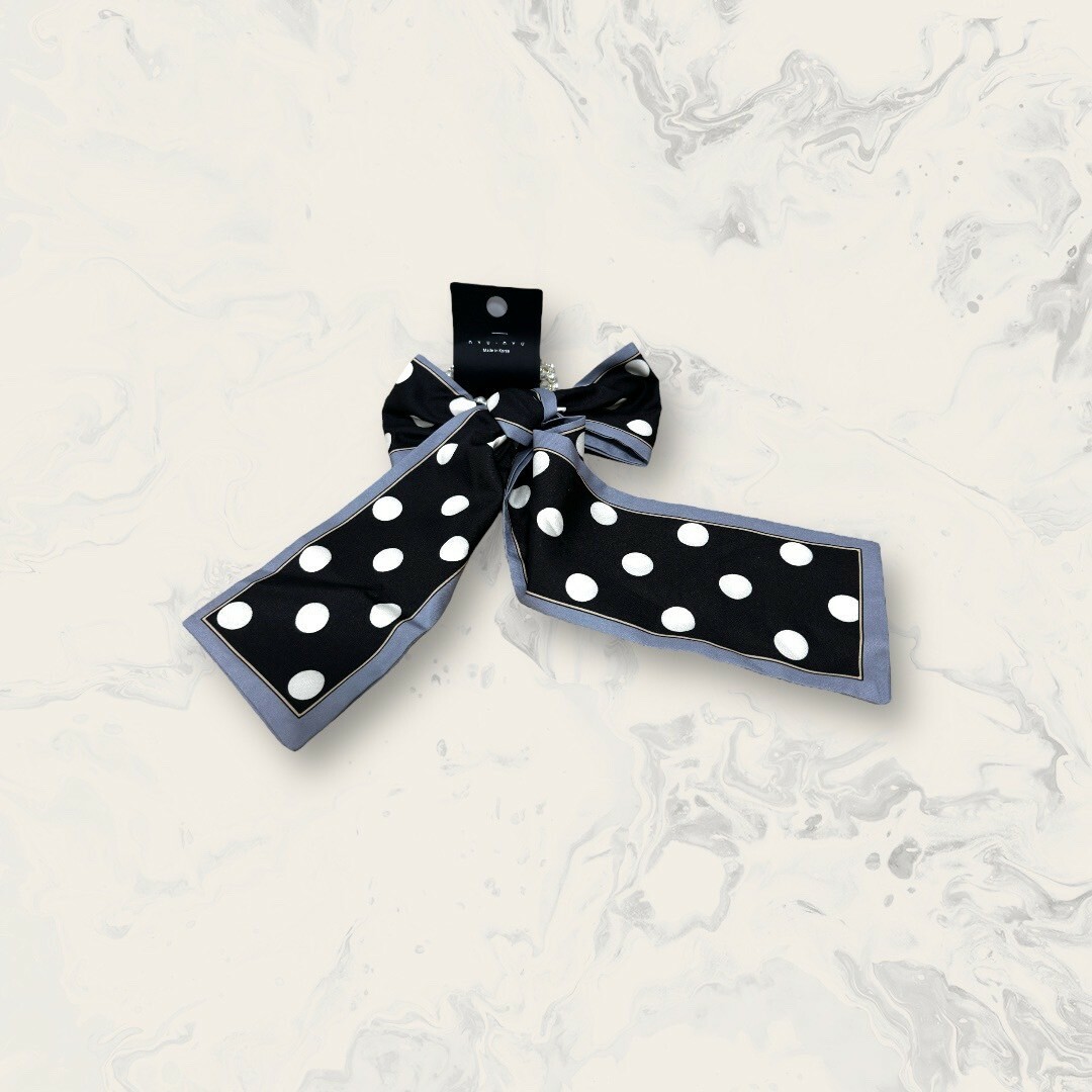 韓國直送髮飾 滾邊點點緞面大蝴蝶結珍珠串手工髮圈