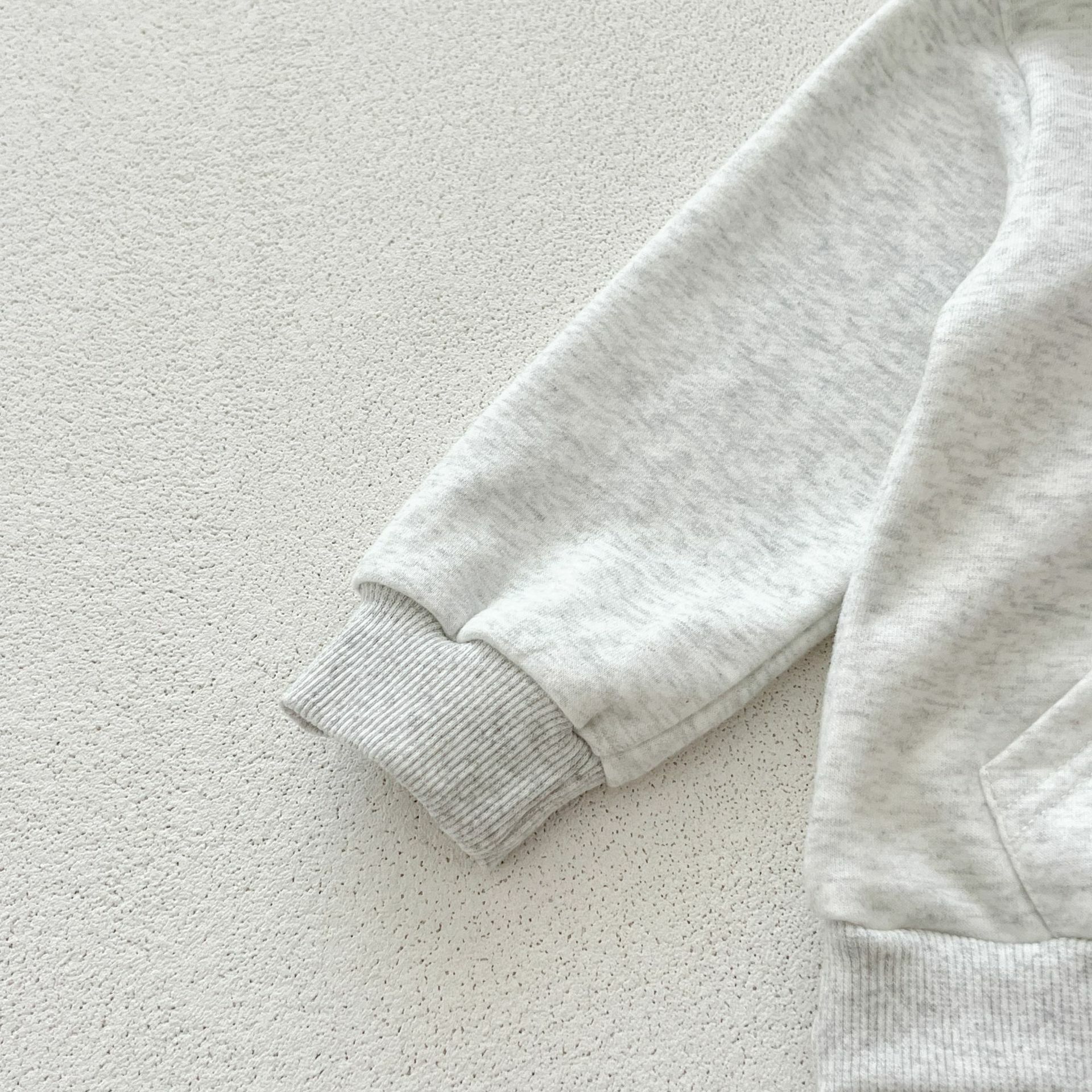 兩件式運動小熊套裝-袖子細節