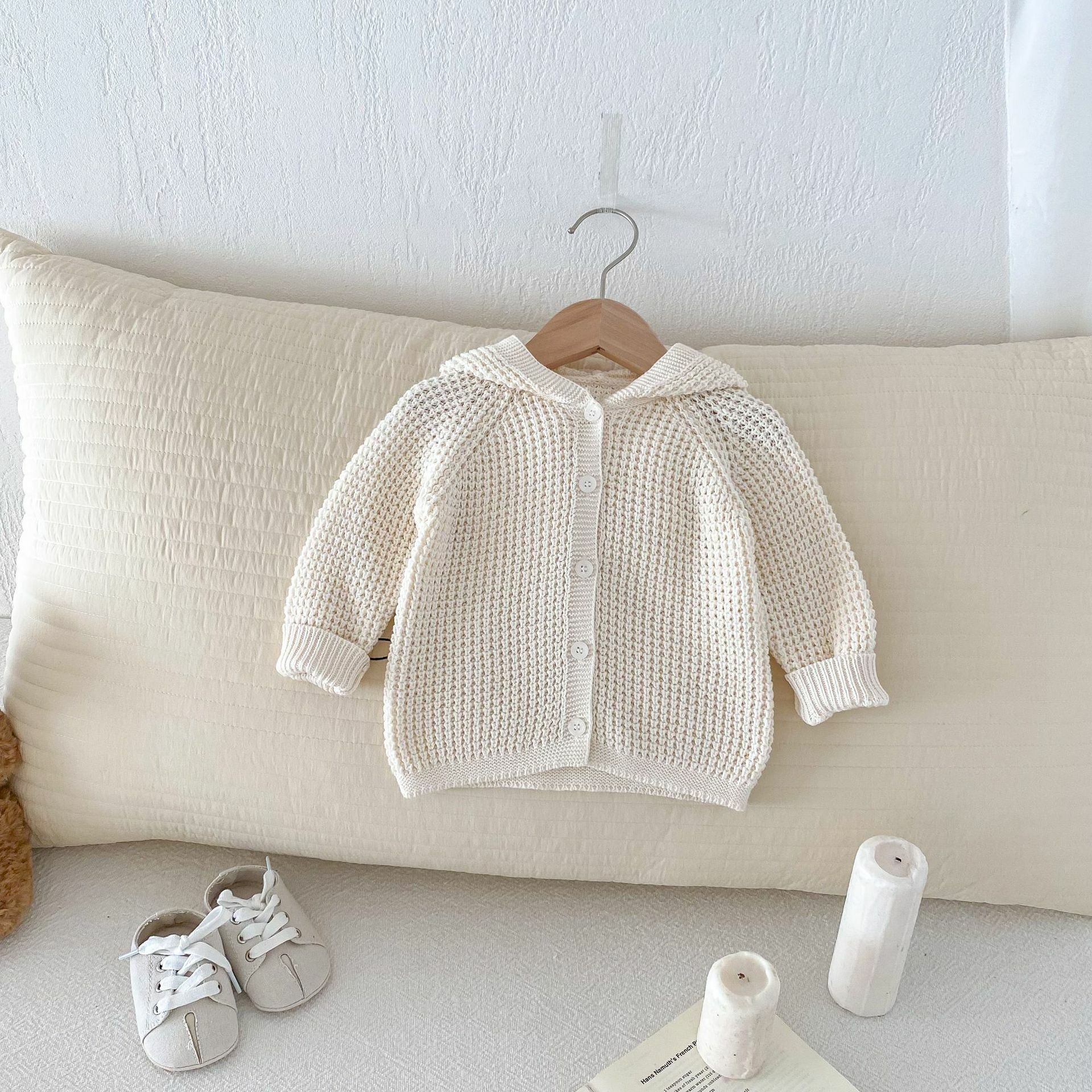 熊寶寶連帽針織毛衣外套-杏色