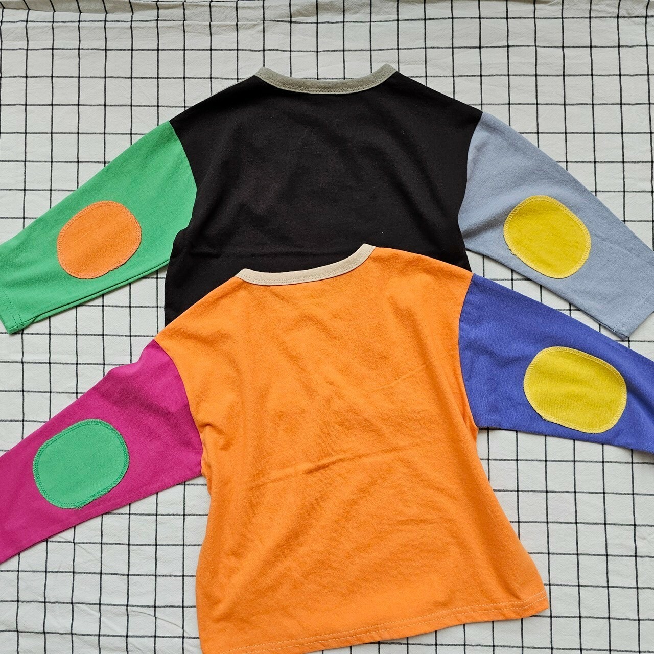 韓國 1st Blue-秋款繽紛撞色補丁上衣-實拍背部