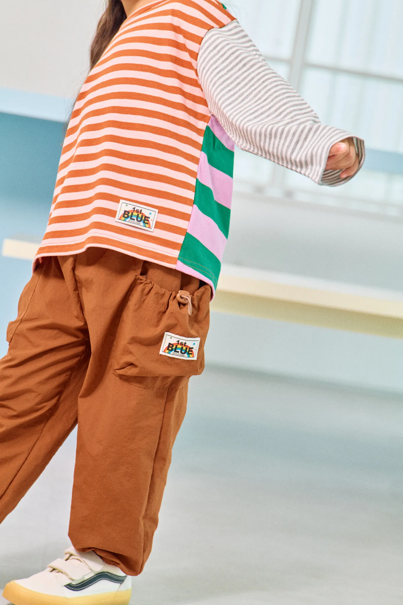 韓國 1st Blue-秋款撞色縮口工裝褲-布標