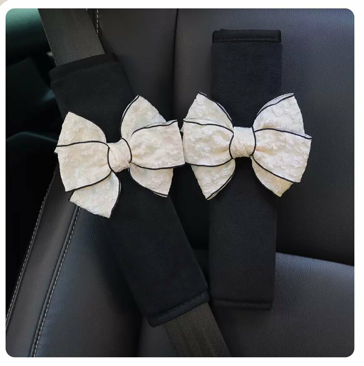Hot Style [1 Pair Pack] Car Seat Belt Shoulder Covers (White Flower Knot)