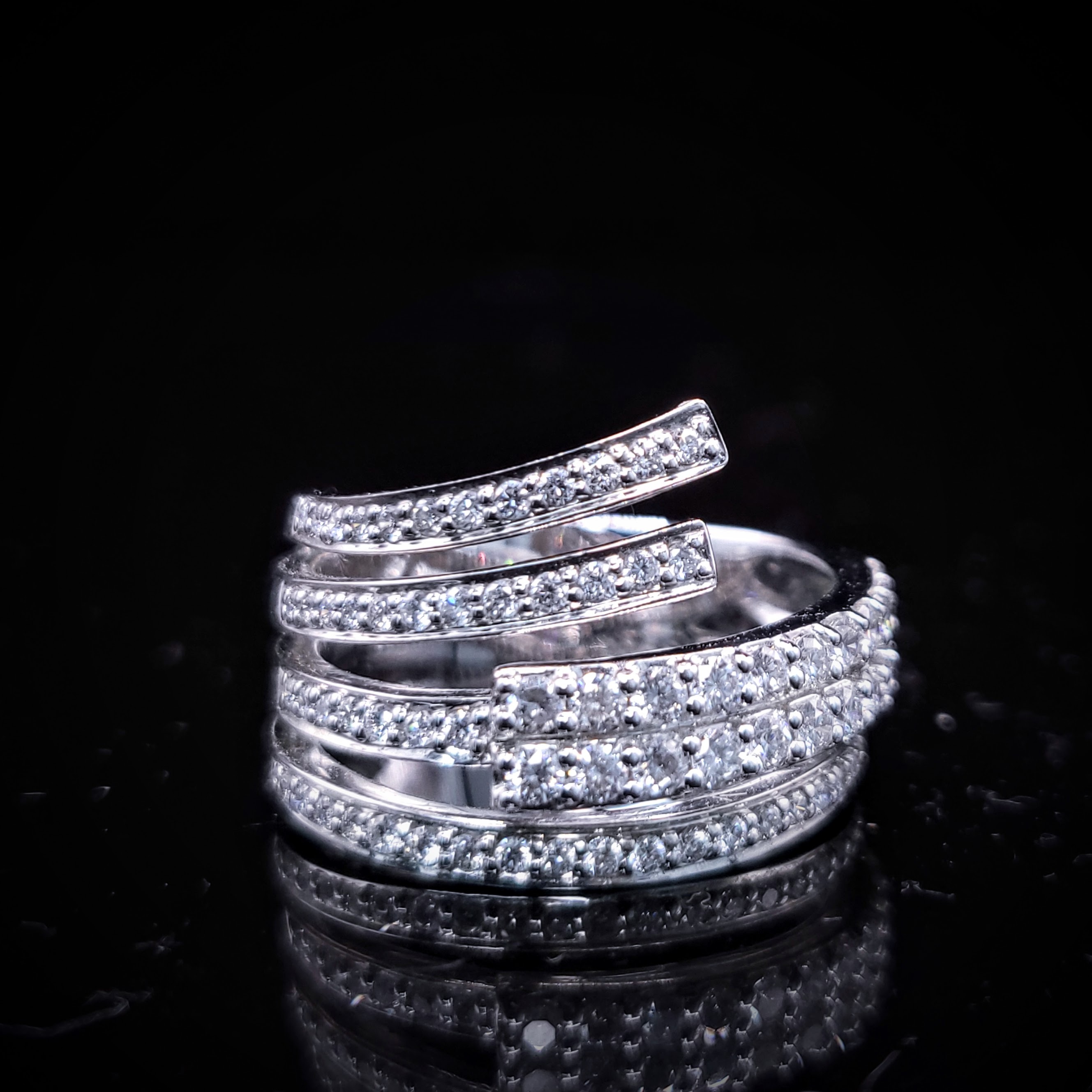 18K White Gold 0.69ct Diamond Ring