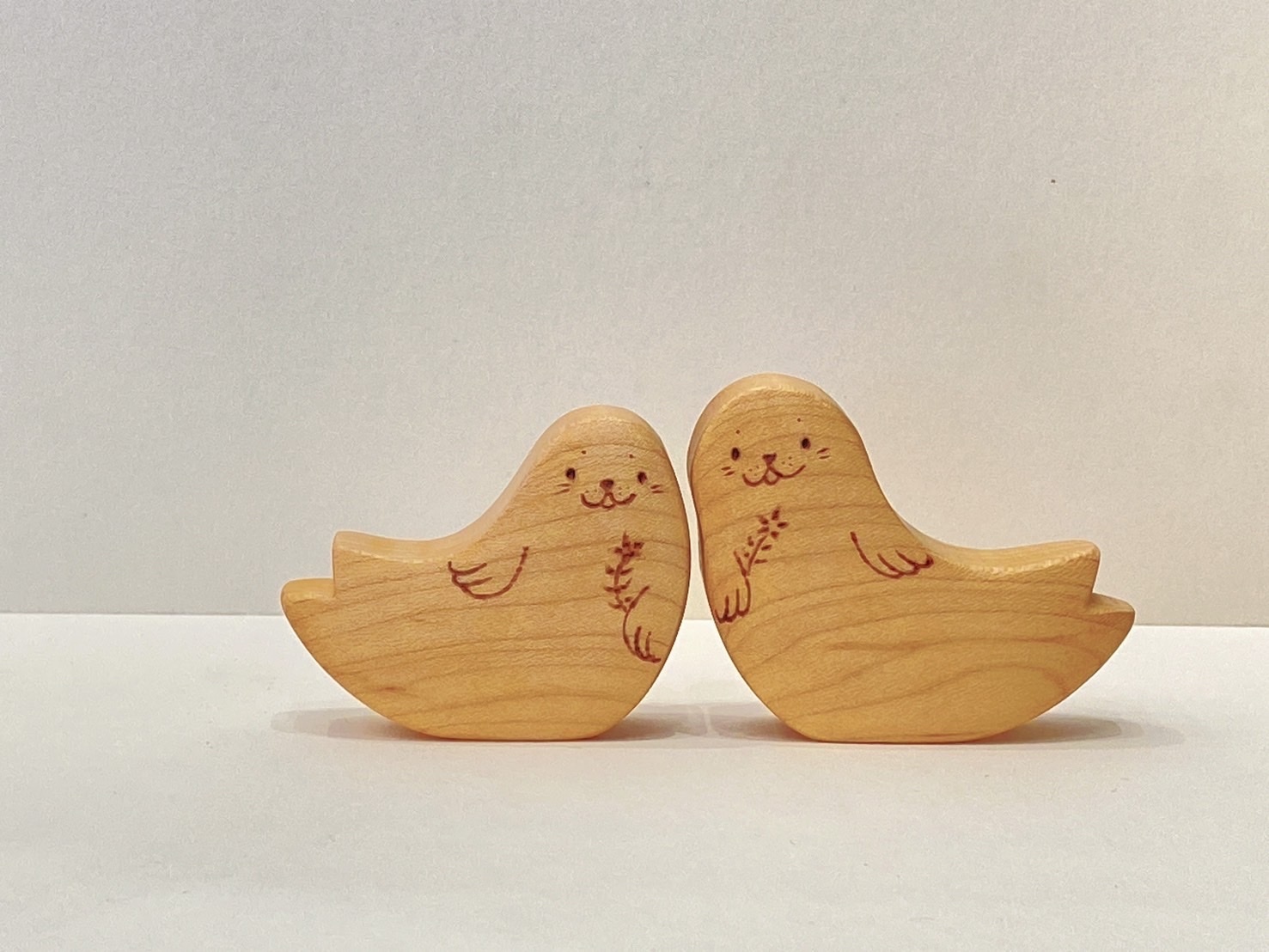 木頭海豹擺飾（1組）