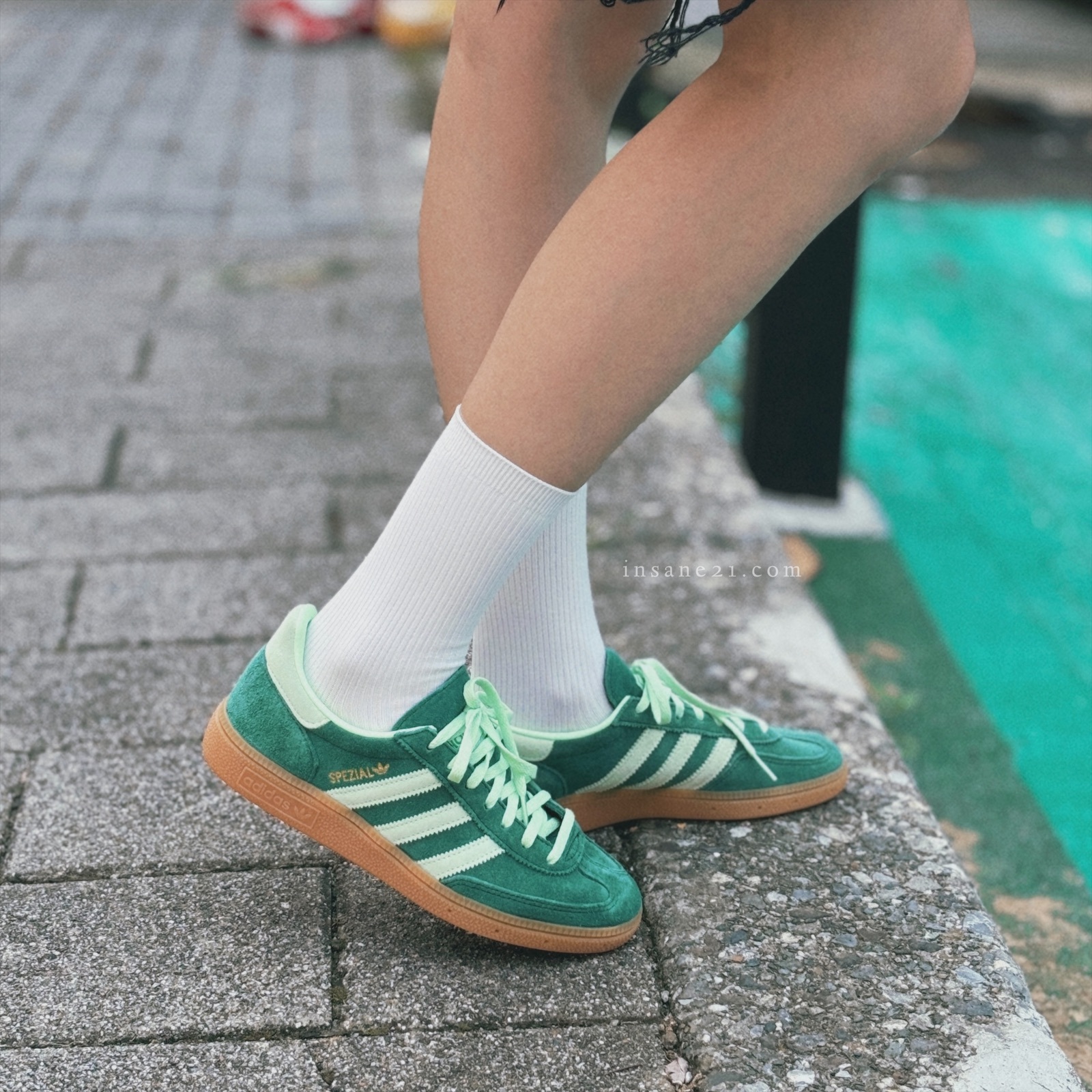 ADIDAS HANDBALL SPEZIAL SHOES COLLEGIATE GREEN 學院綠 麂皮 焦糖底 IE5896