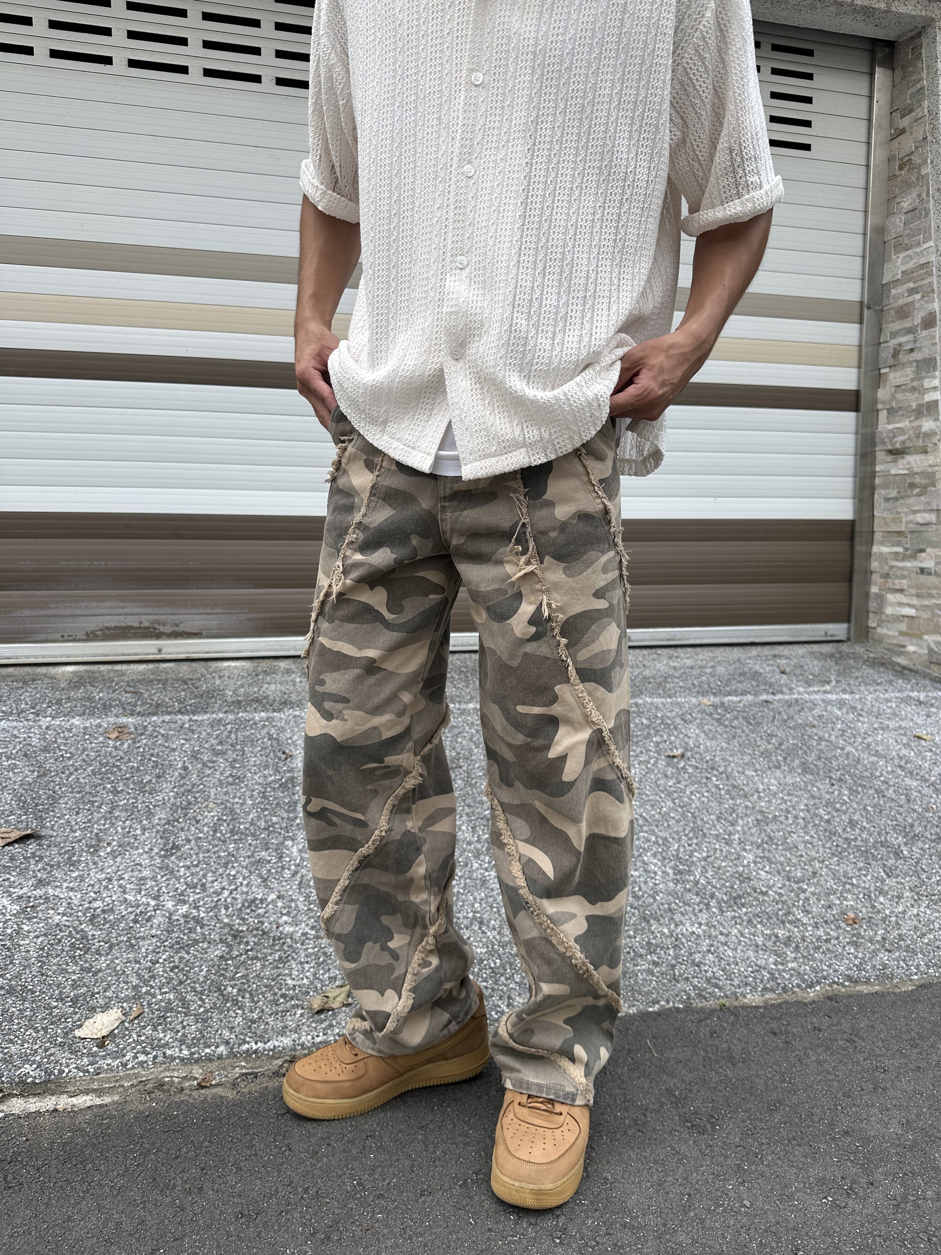 Camo 擴形 抽鬚 迷彩 牛仔褲