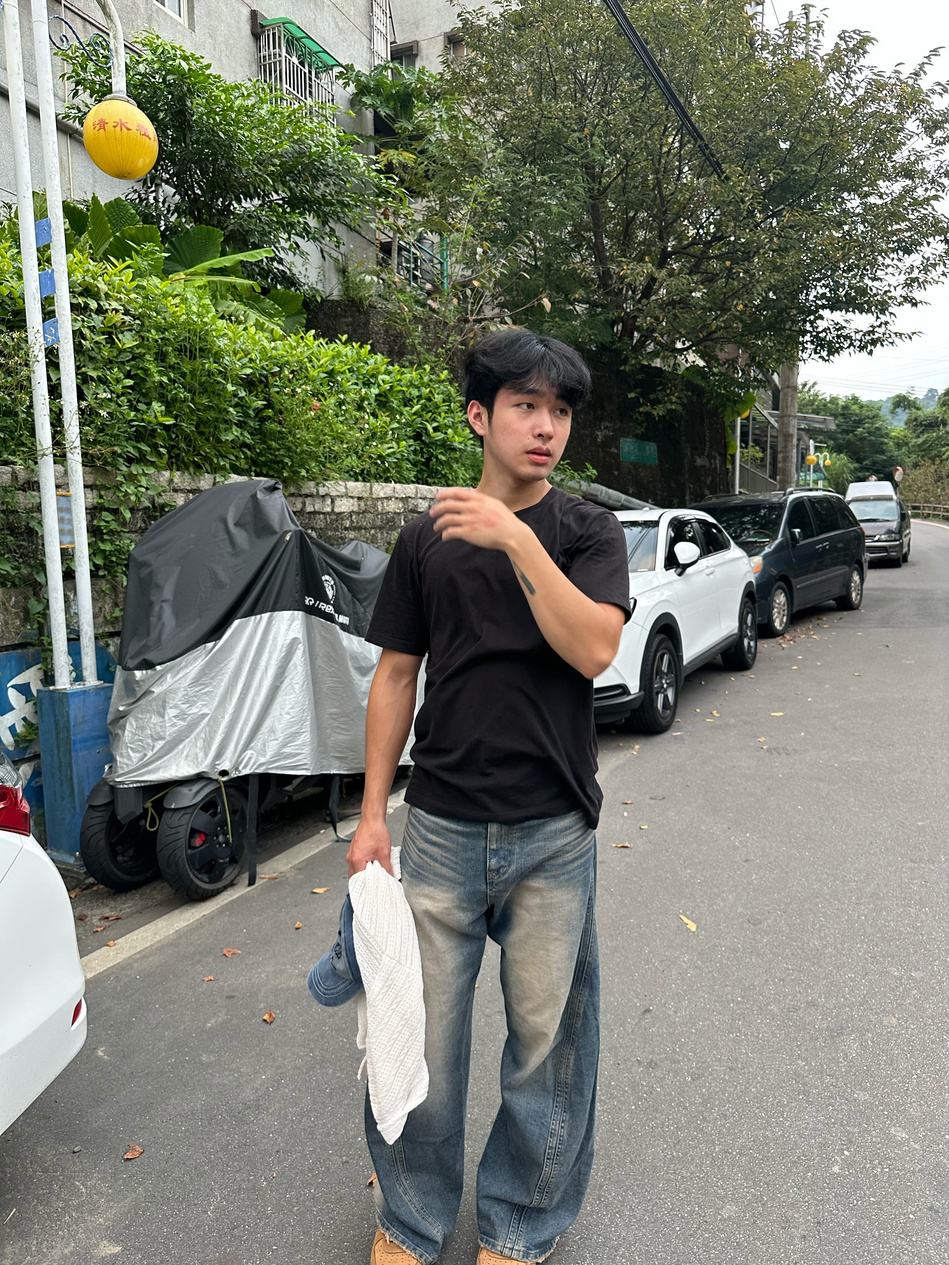 現貨 命定 高級感 微喇 復古 刷色 牛仔褲