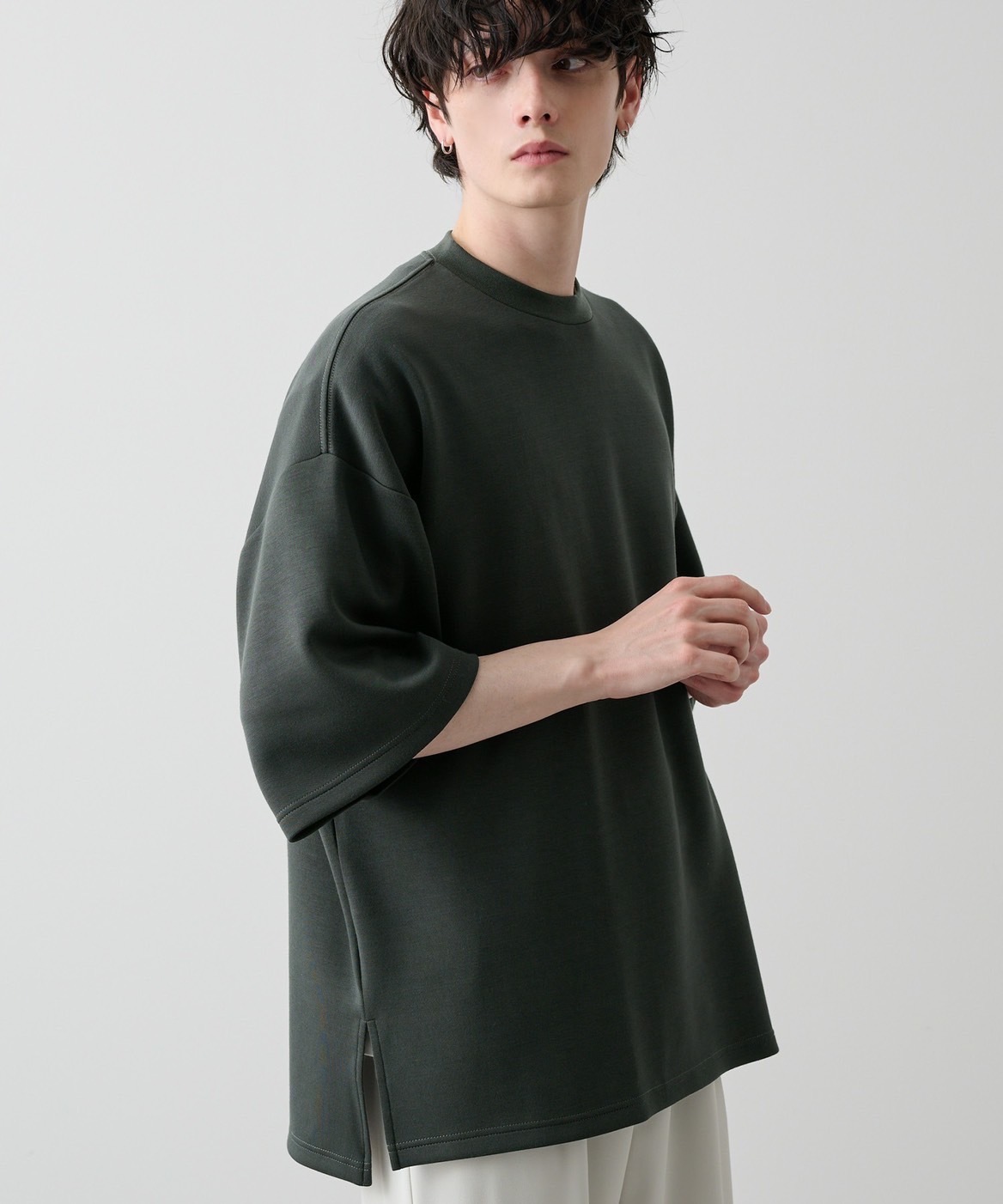 KTQ STORE ‧ Anchor Smith 特殊剪裁設計短T